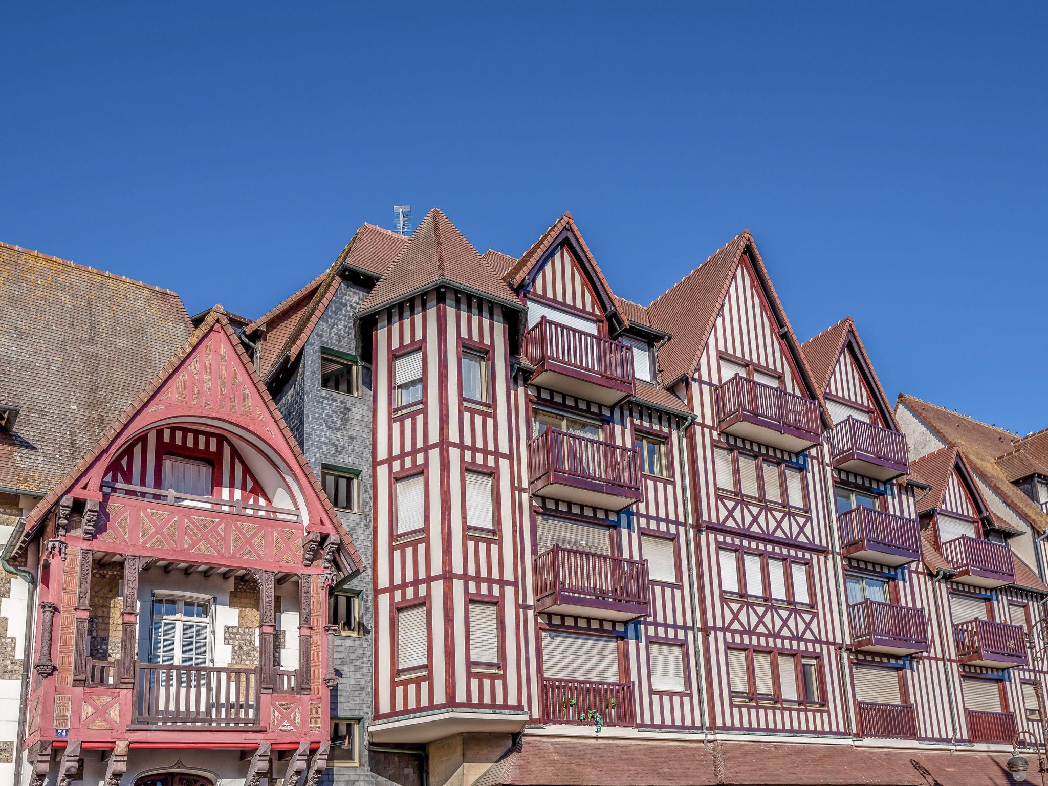 Photo 5 - Appartement de 1 chambre à Deauville avec vues à la mer