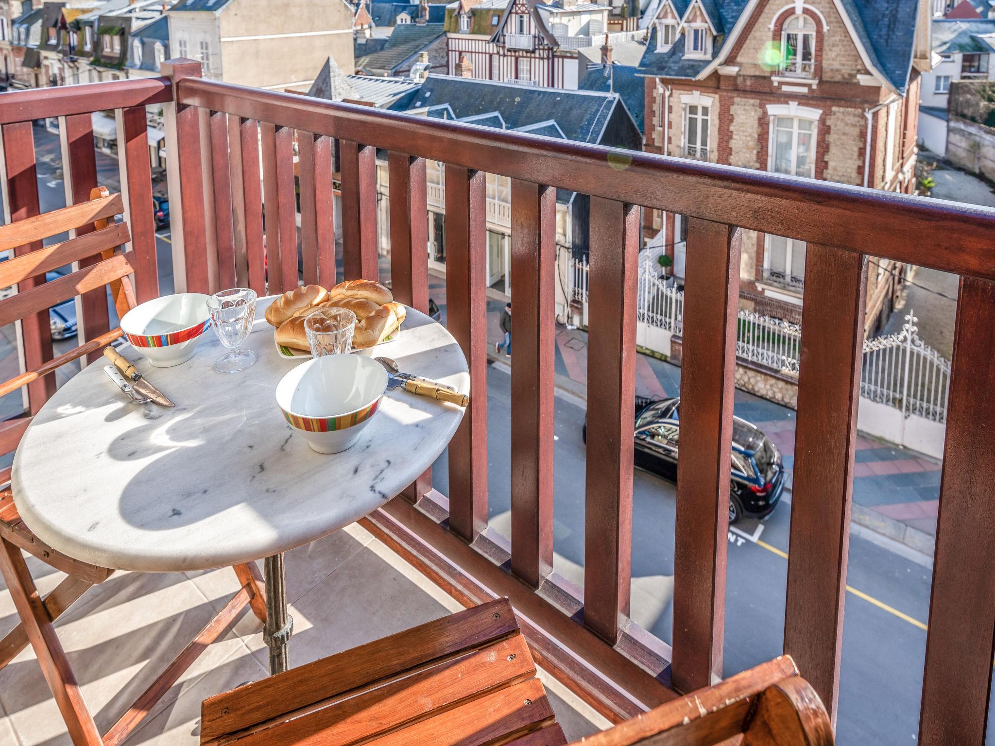 Photo 2 - 1 bedroom Apartment in Deauville with sea view