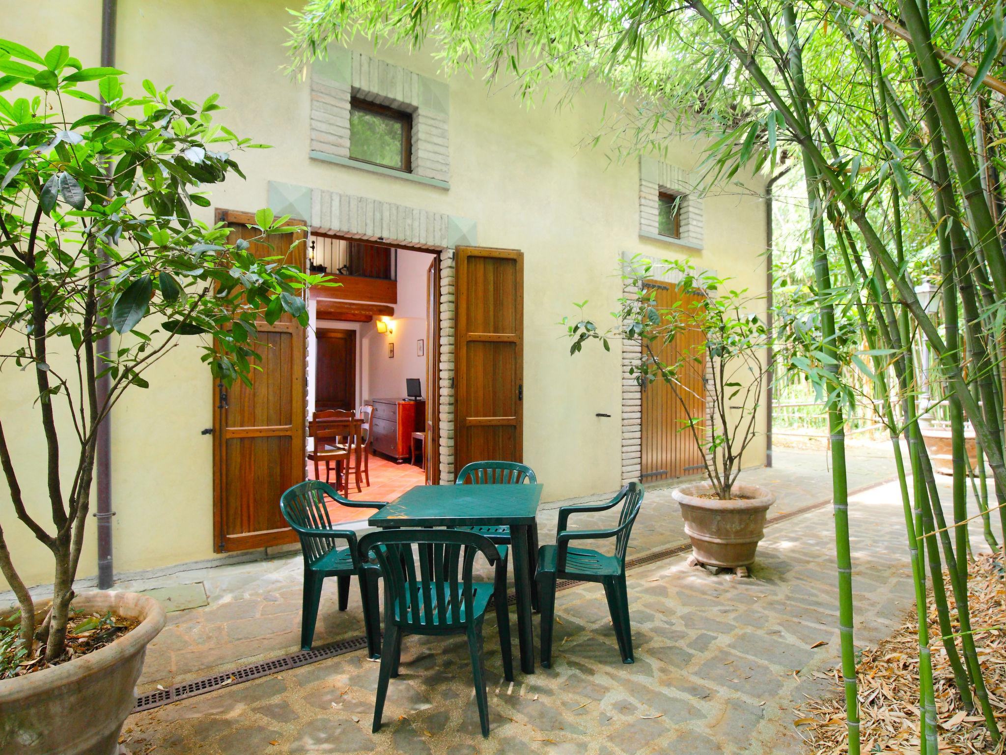 Photo 13 - Appartement en Pérouse avec piscine et jardin