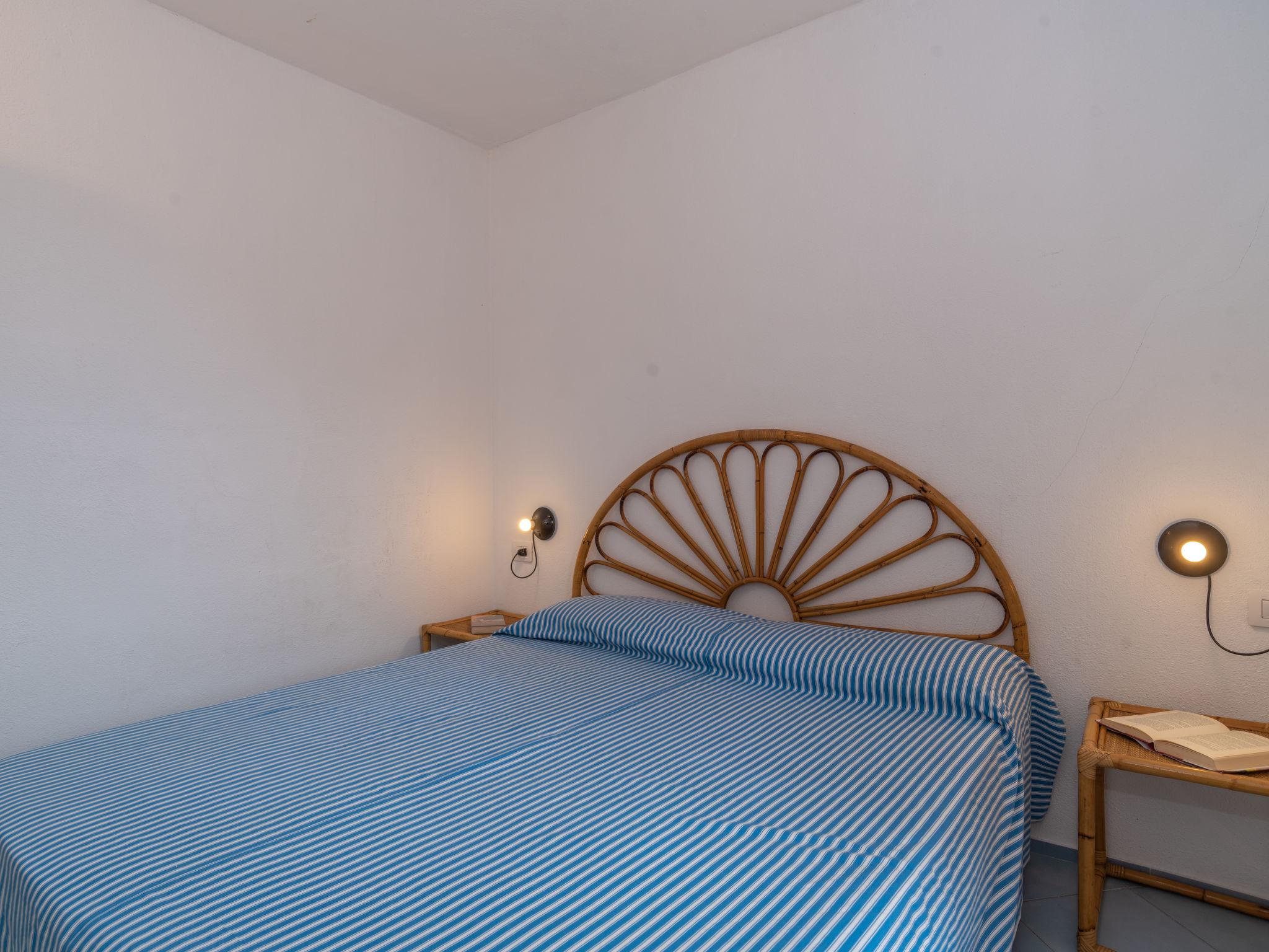 Photo 9 - 2 bedroom Apartment in Golfo Aranci with garden and terrace