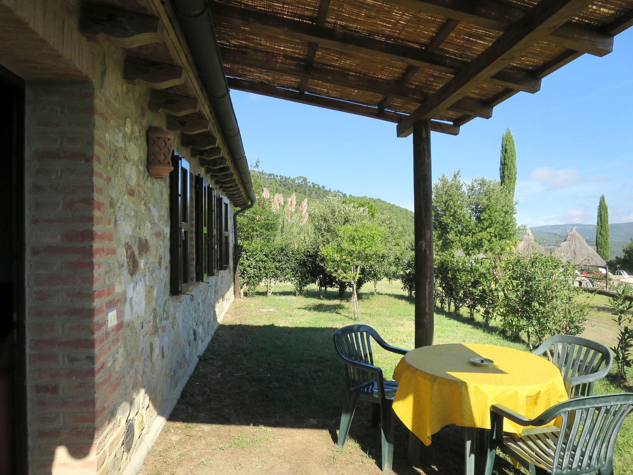 Photo 18 - Maison de 1 chambre à Monticiano avec piscine et jardin