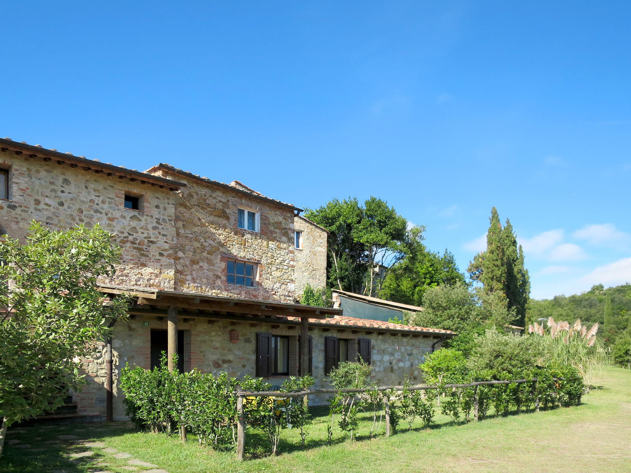 Photo 26 - Maison de 1 chambre à Monticiano avec piscine et jardin