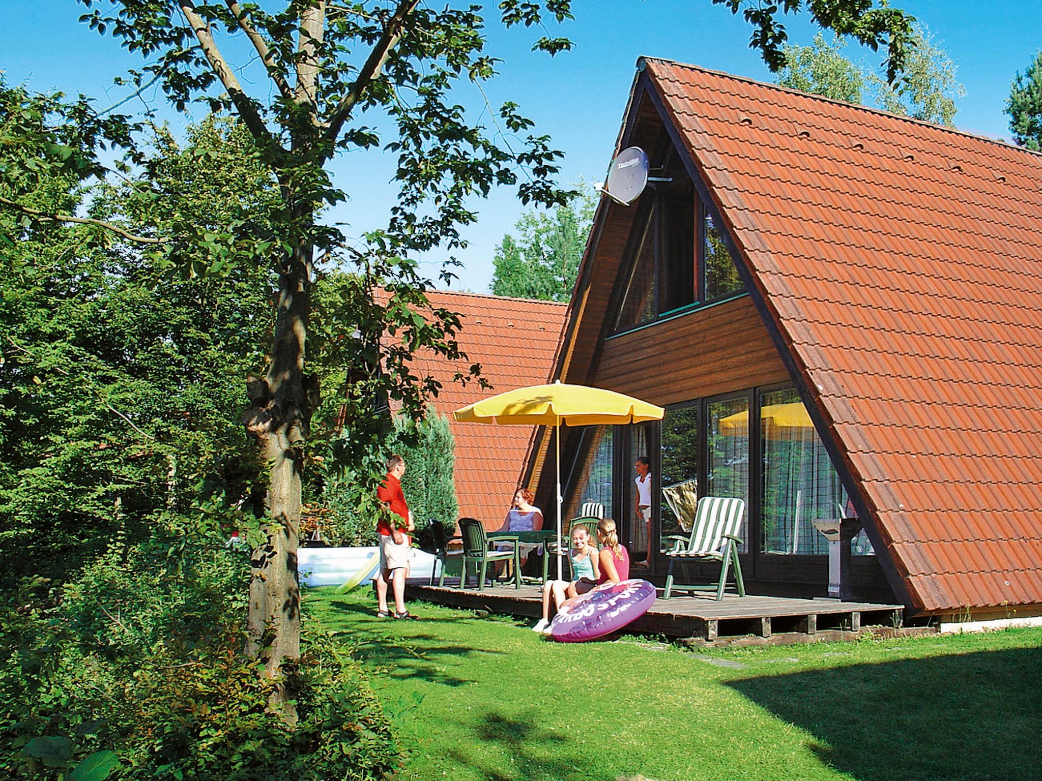 Photo 1 - Maison de 2 chambres à Ronshausen avec jardin et terrasse
