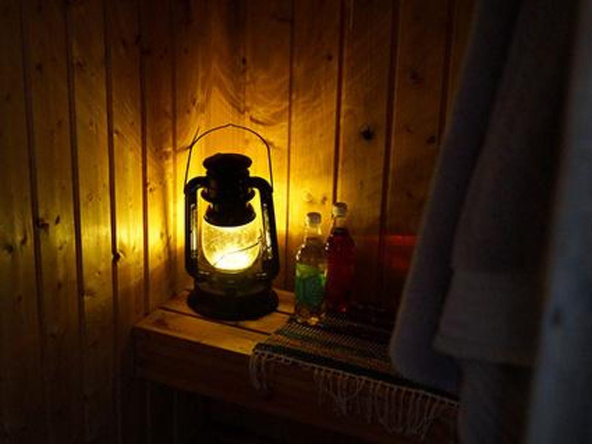 Foto 15 - Casa de 1 habitación en Kinnula con sauna