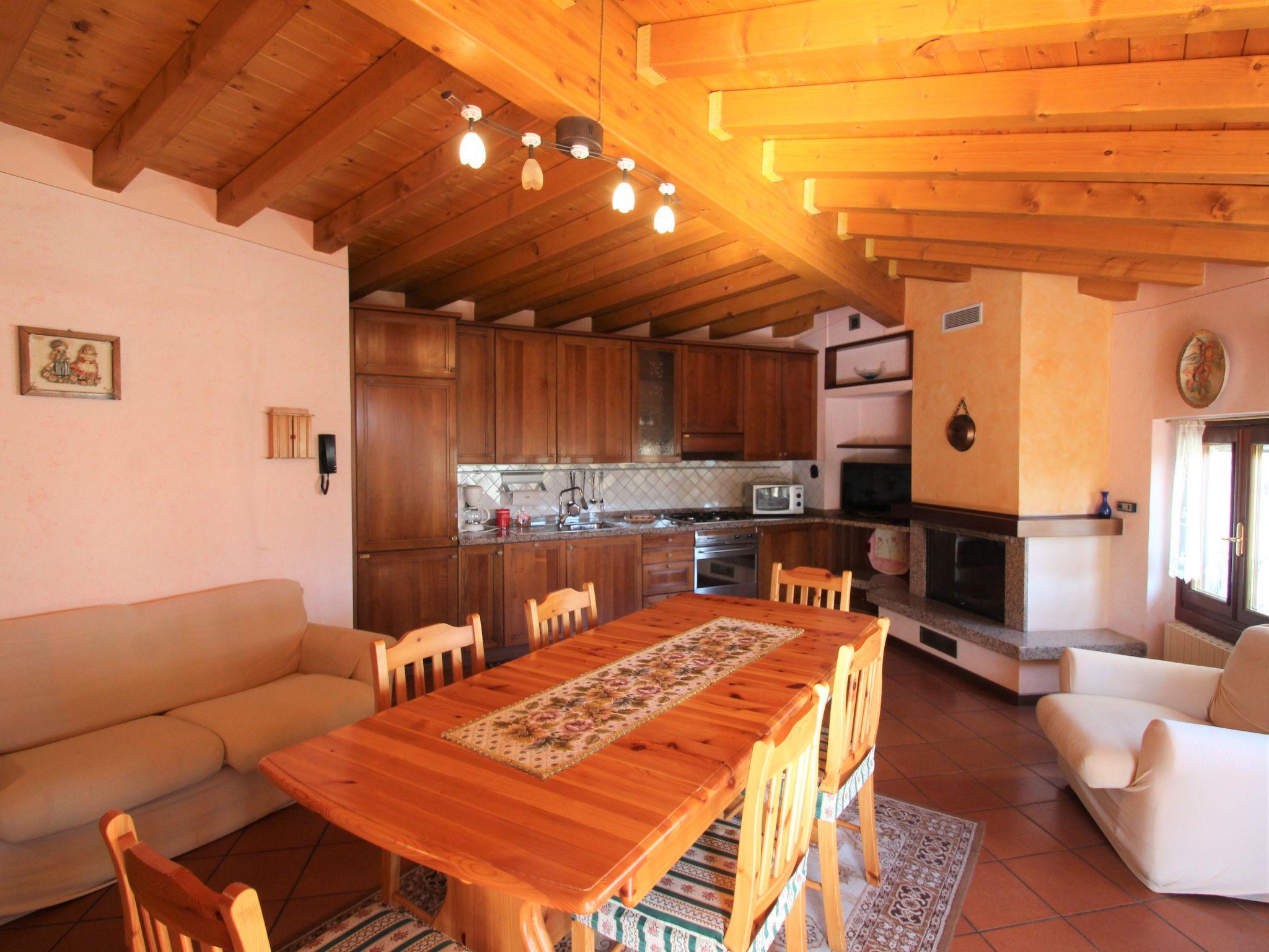 Photo 4 - 3 bedroom Apartment in Gargnano with terrace and mountain view