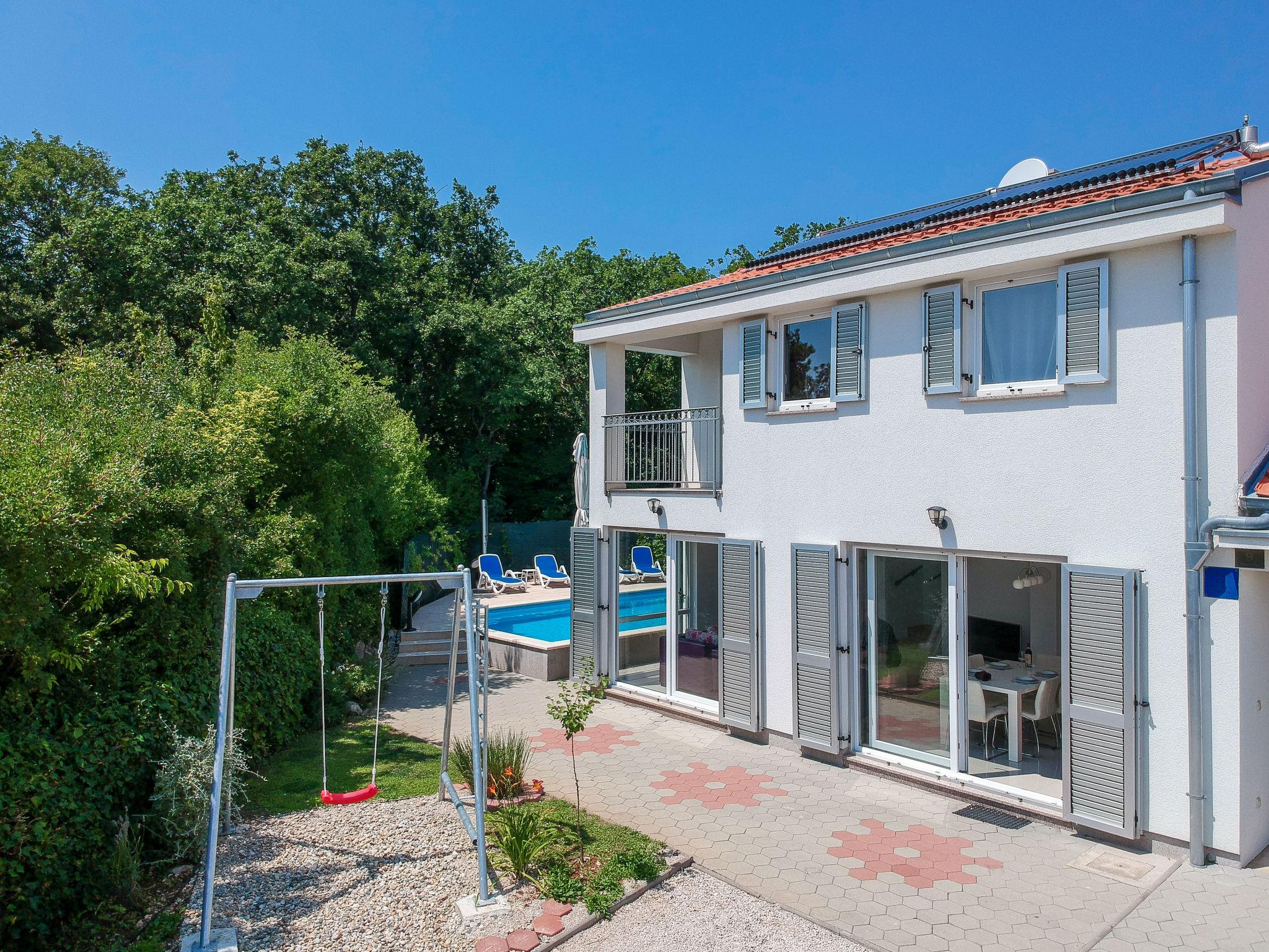 Photo 31 - Maison de 3 chambres à Krk avec piscine privée et jardin