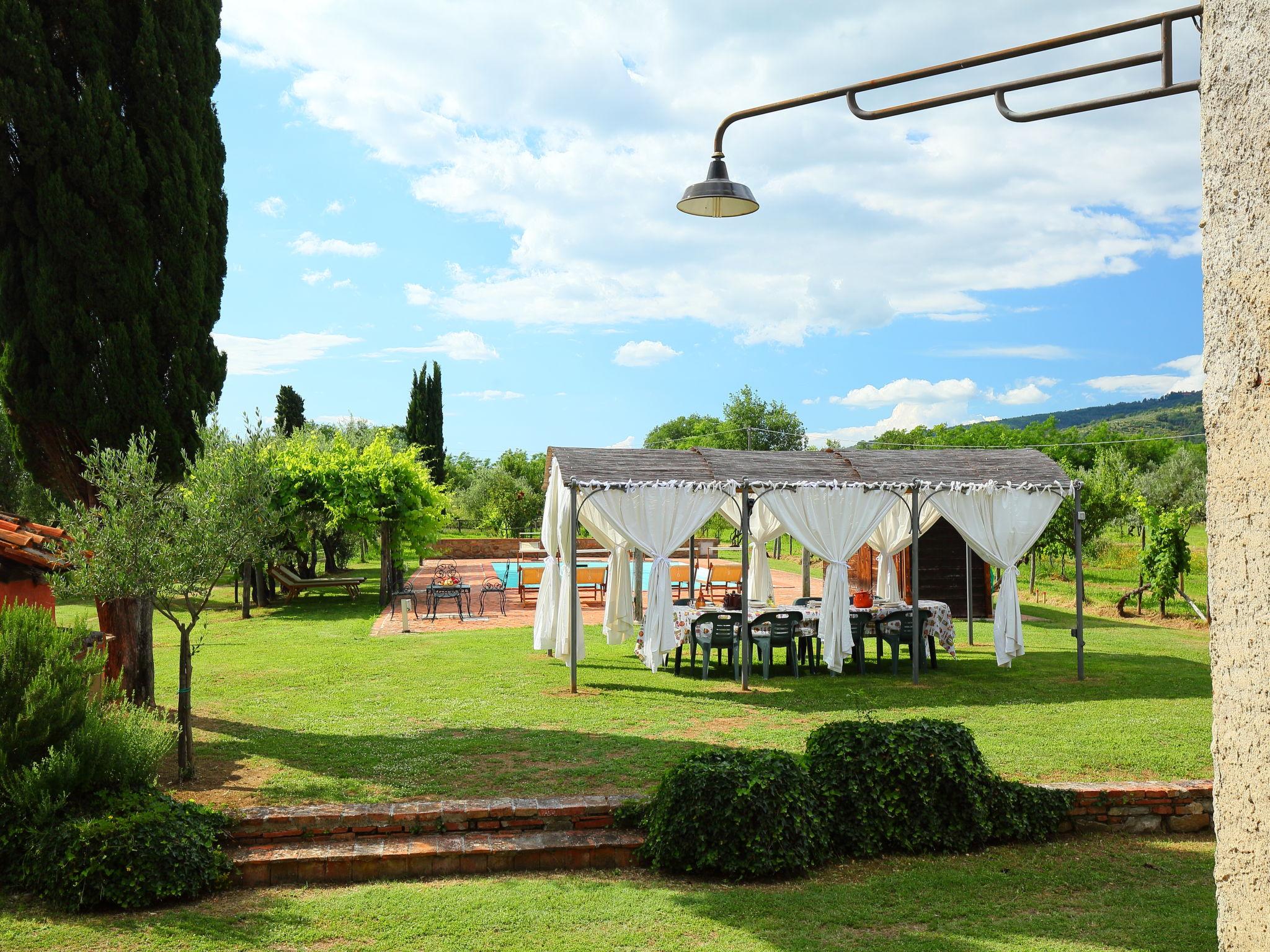 Photo 17 - Maison de 3 chambres à Terranuova Bracciolini avec piscine privée et jardin