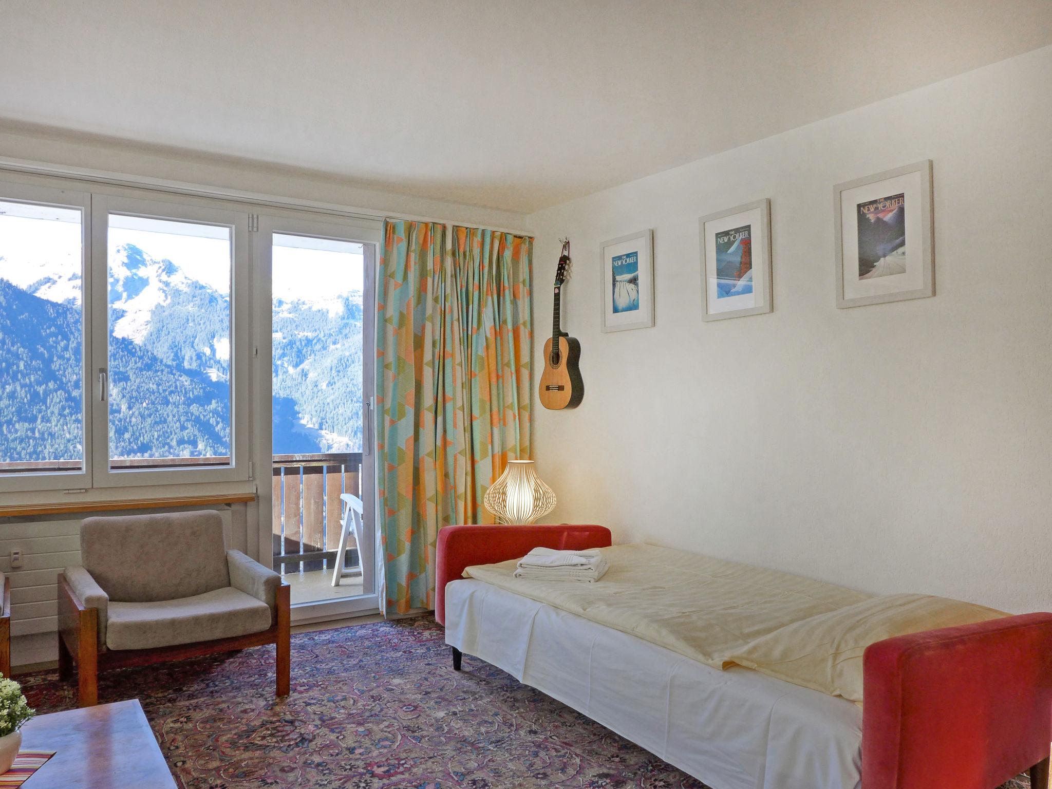 Photo 11 - Appartement de 2 chambres à Lauterbrunnen avec vues sur la montagne