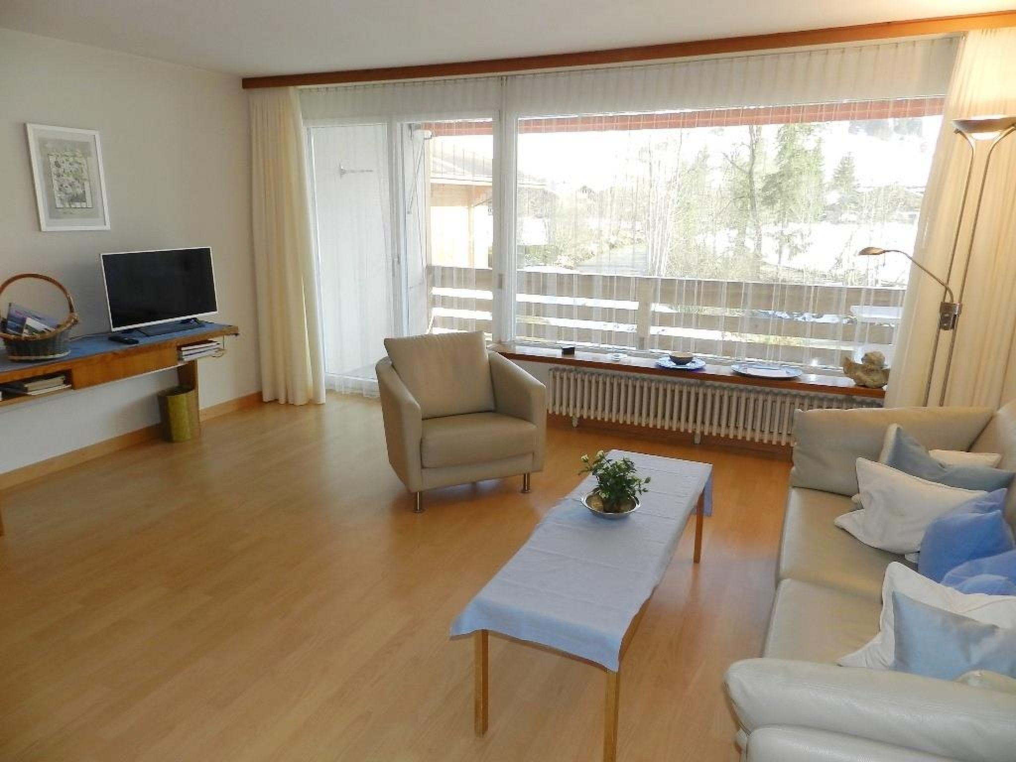 Photo 15 - 1 bedroom Apartment in Saanen