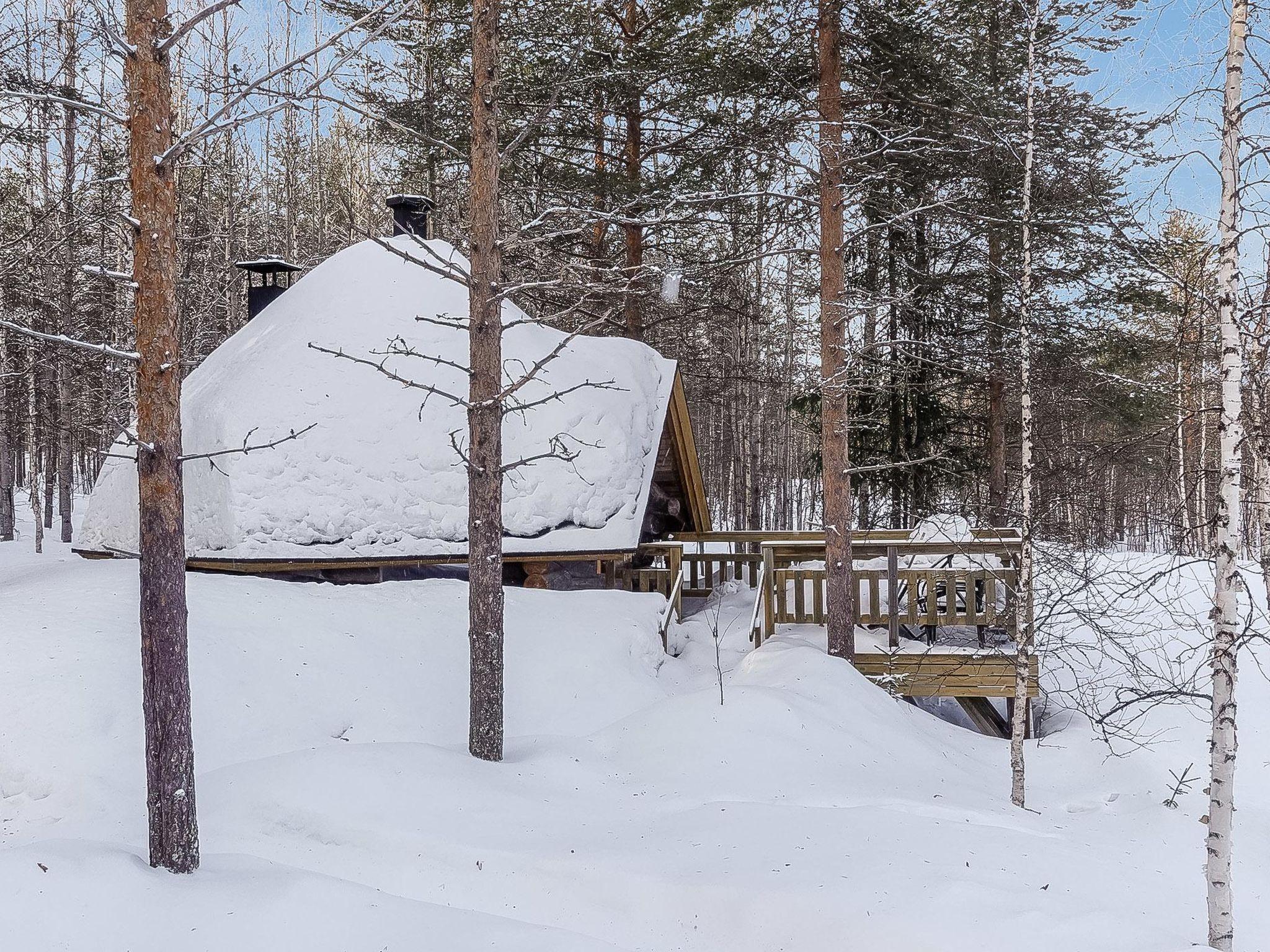 Foto 19 - Casa de 1 habitación en Rovaniemi con sauna y vistas a la montaña