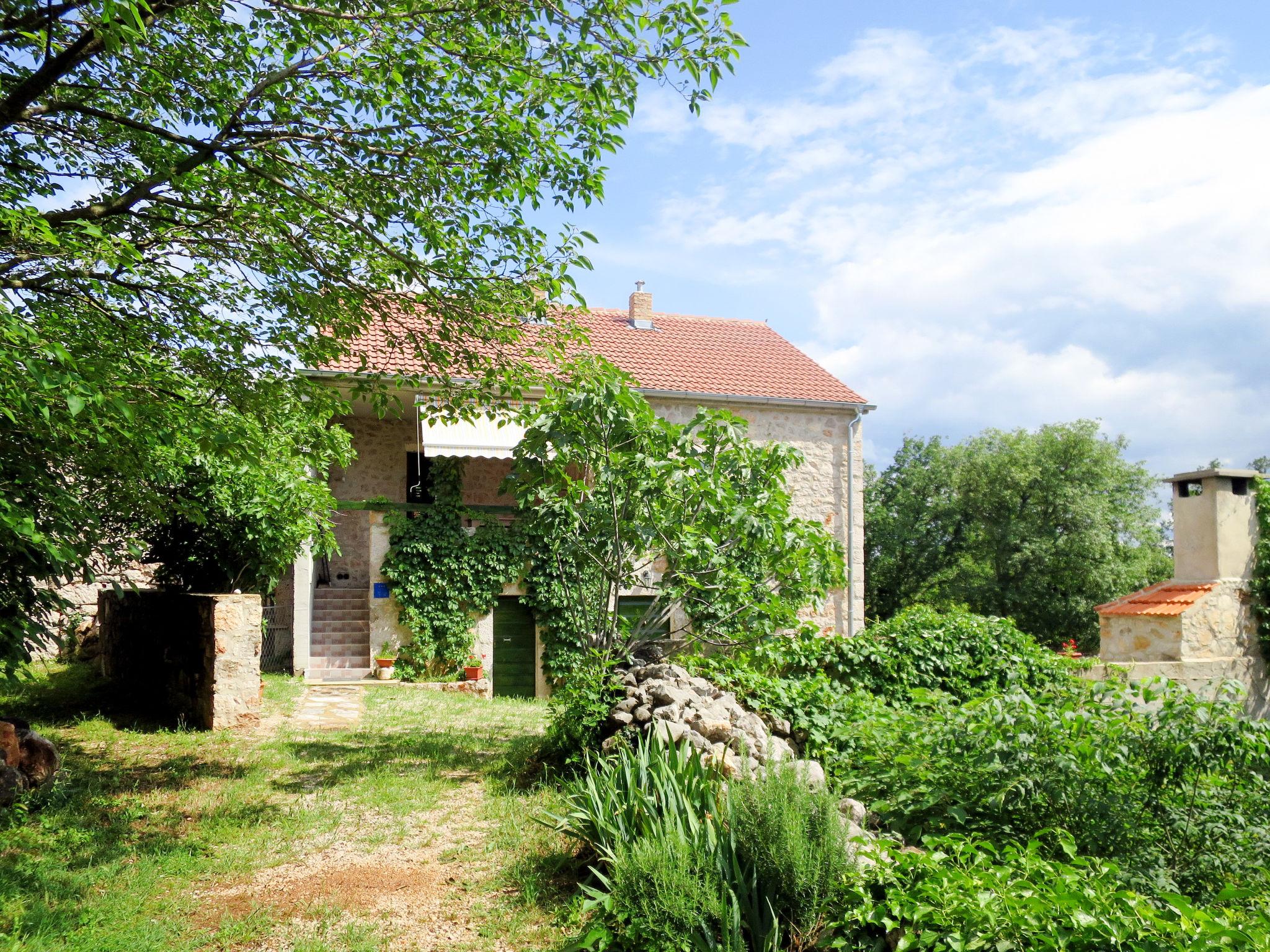 Foto 1 - Casa de 2 habitaciones en Starigrad con vistas al mar