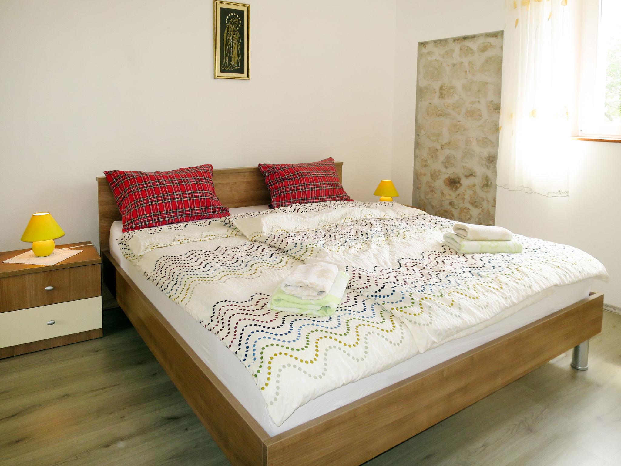 Foto 5 - Casa con 2 camere da letto a Starigrad con vista mare