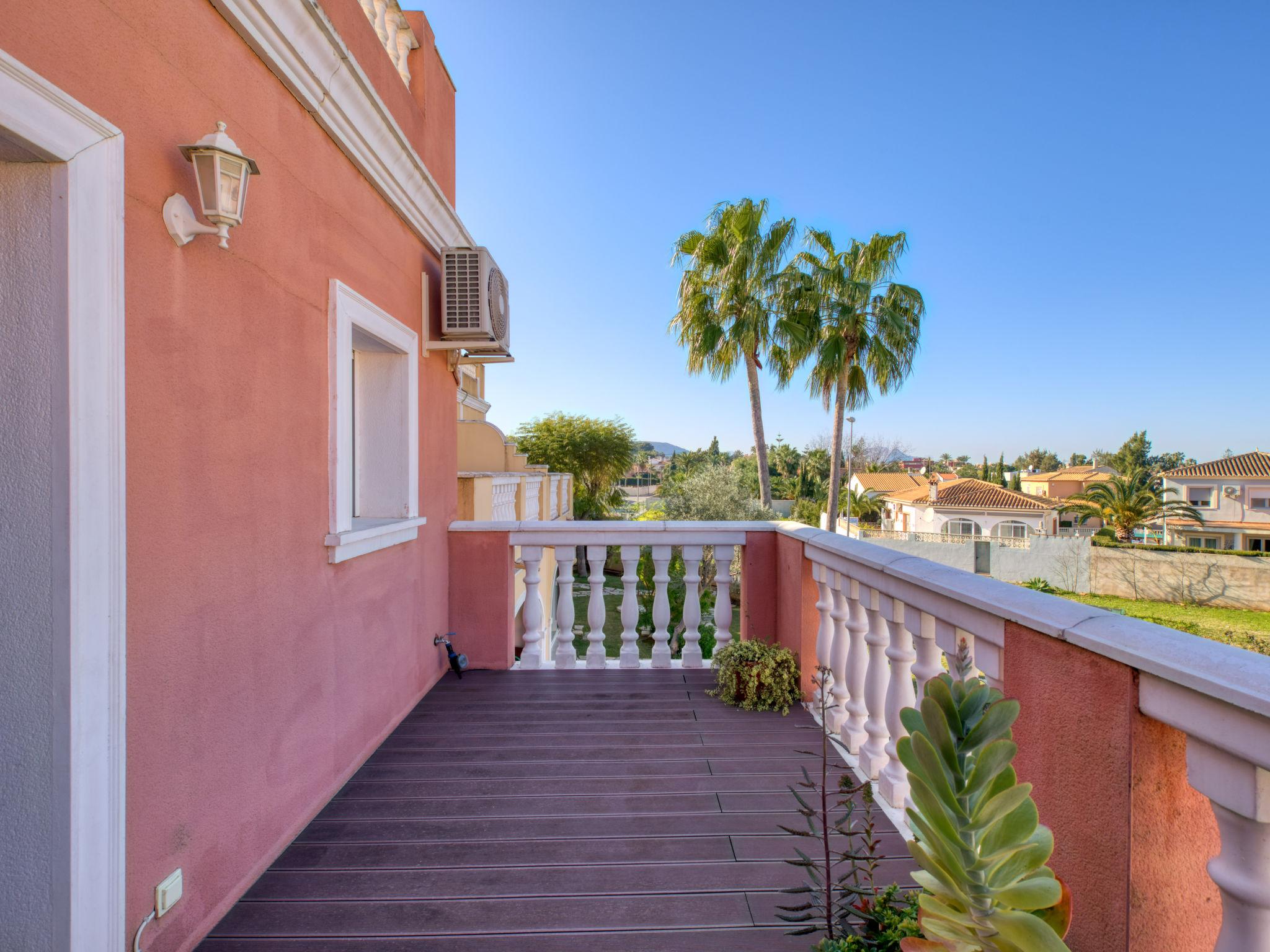 Photo 28 - Maison de 3 chambres à Dénia avec piscine et jardin