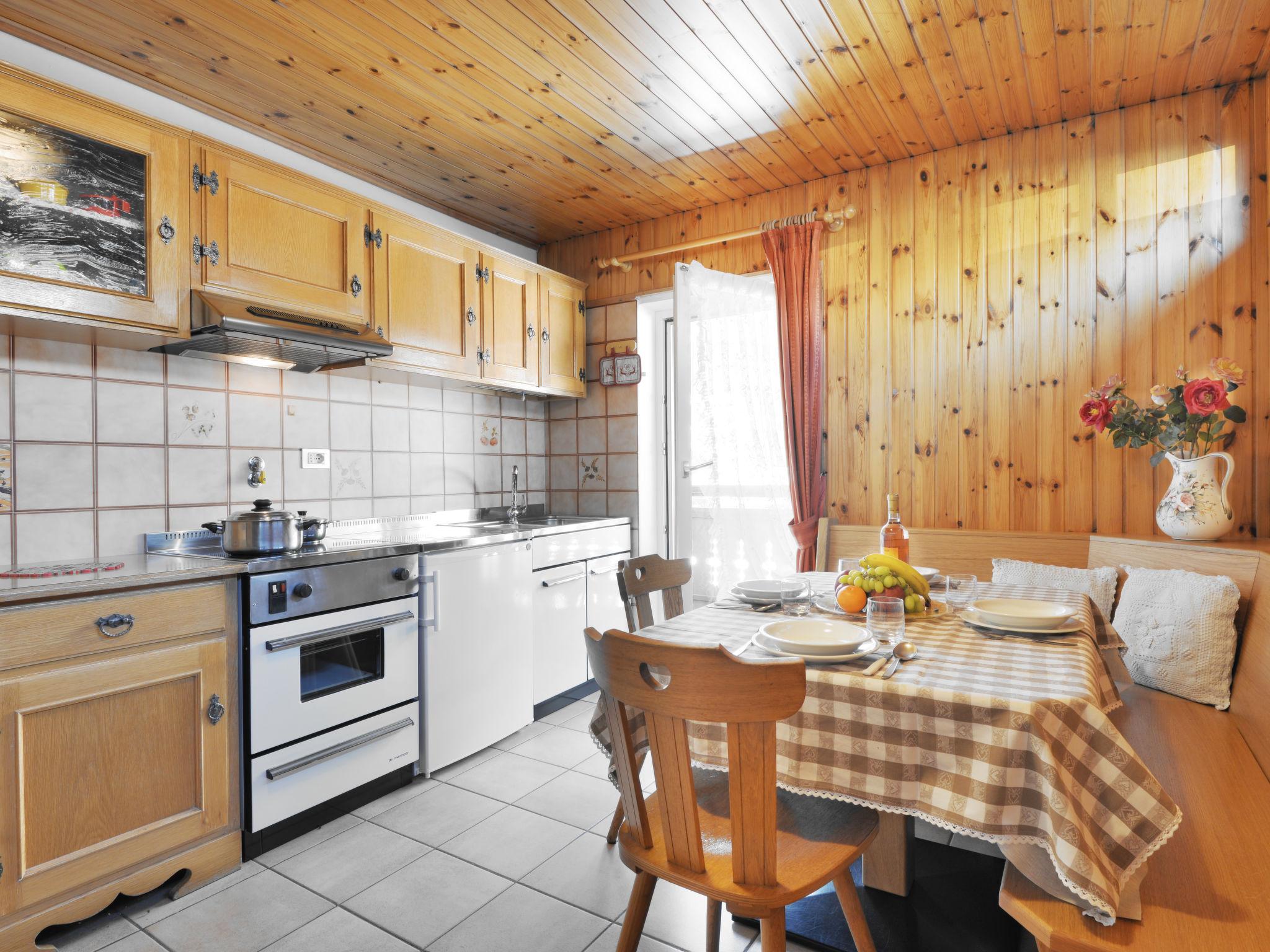 Foto 6 - Apartamento de 2 quartos em San Giovanni di Fassa-Sèn Jan