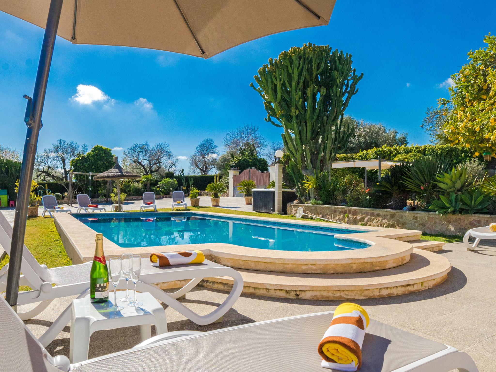 Photo 1 - Maison de 4 chambres à Alcúdia avec piscine privée et jardin