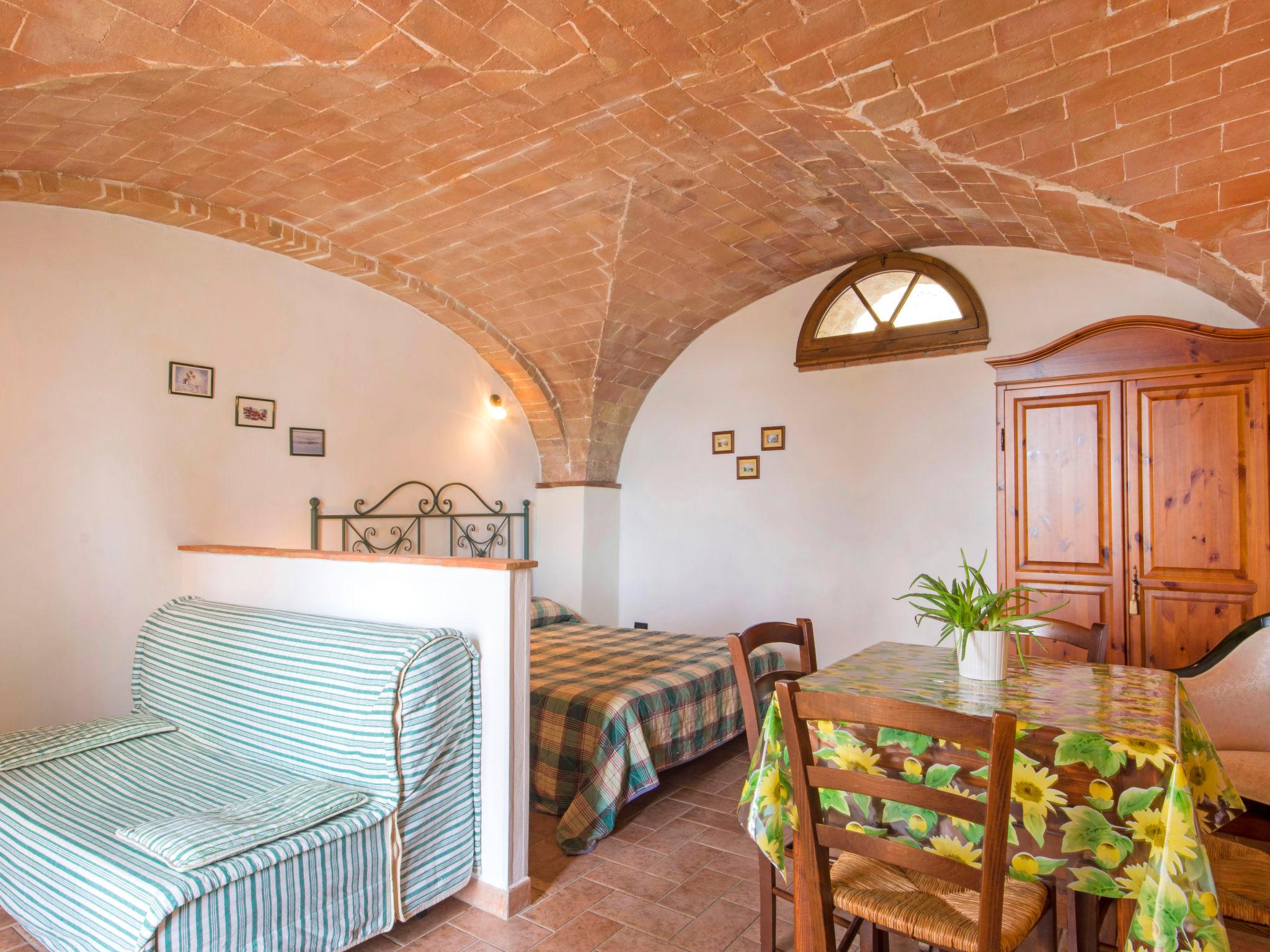 Foto 5 - Apartamento em Volterra com piscina e jardim