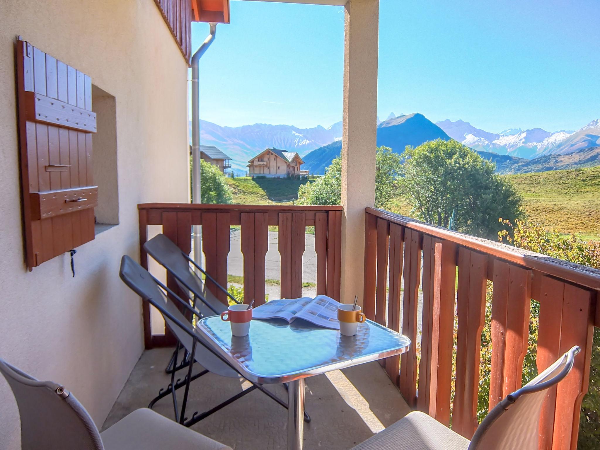 Photo 3 - 1 bedroom Apartment in Fontcouverte-la-Toussuire with terrace and mountain view