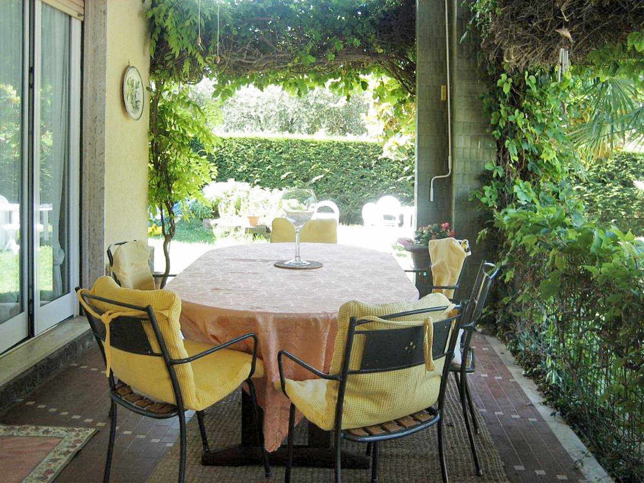 Foto 5 - Casa de 3 quartos em Lazise com piscina privada e vista para a montanha