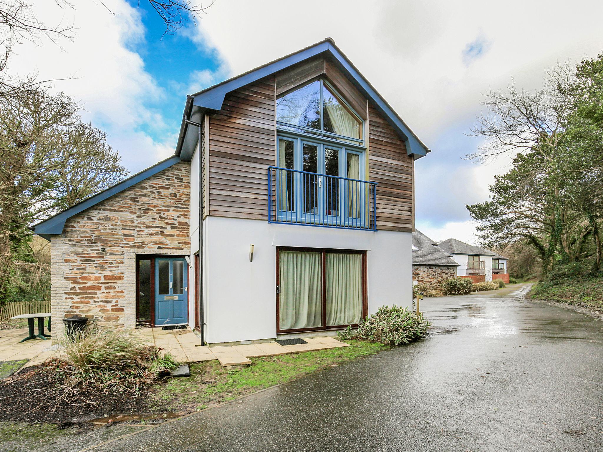 Photo 15 - 2 bedroom House in Truro with swimming pool and garden