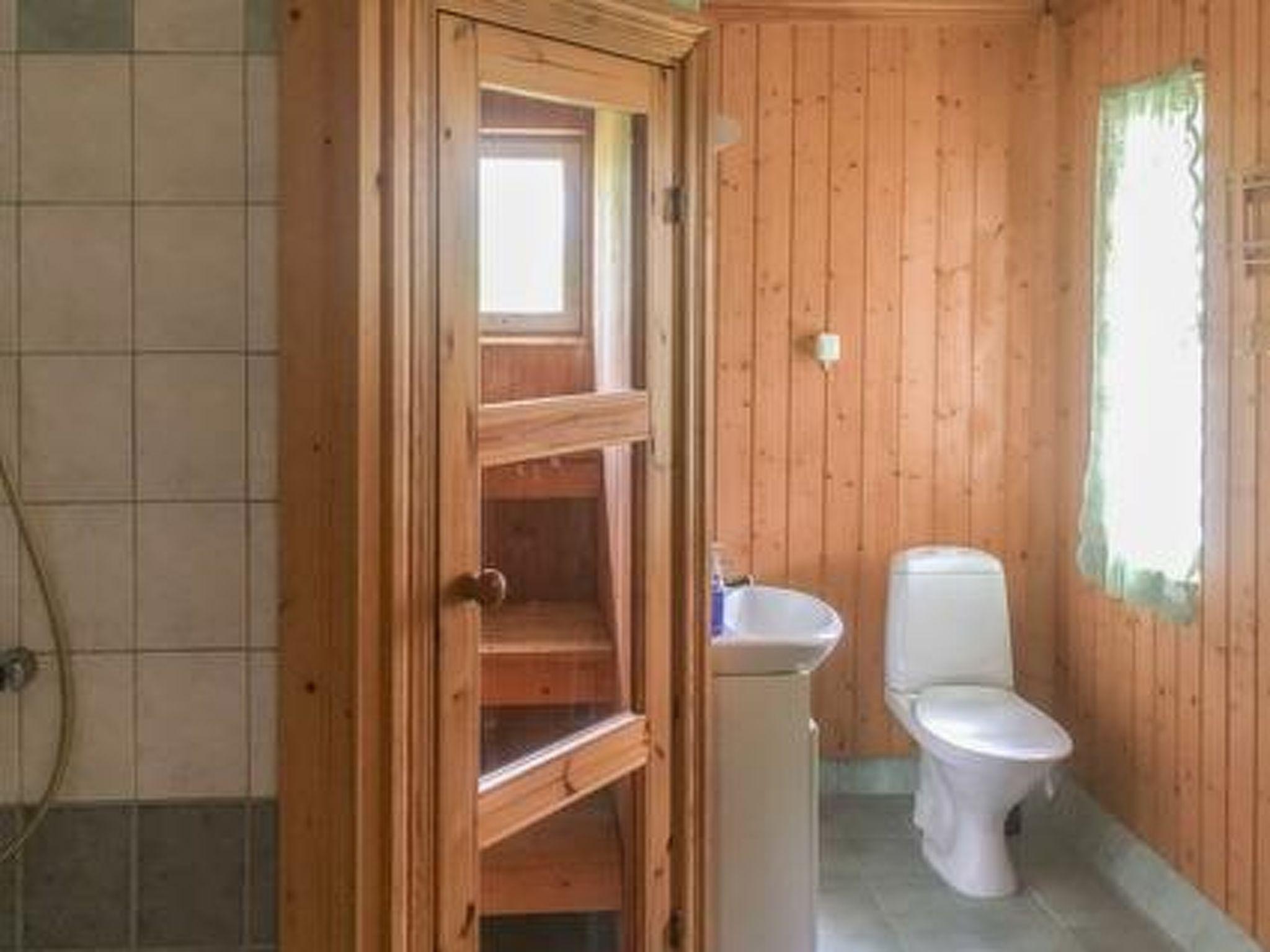 Foto 18 - Casa con 2 camere da letto a Petäjävesi con sauna