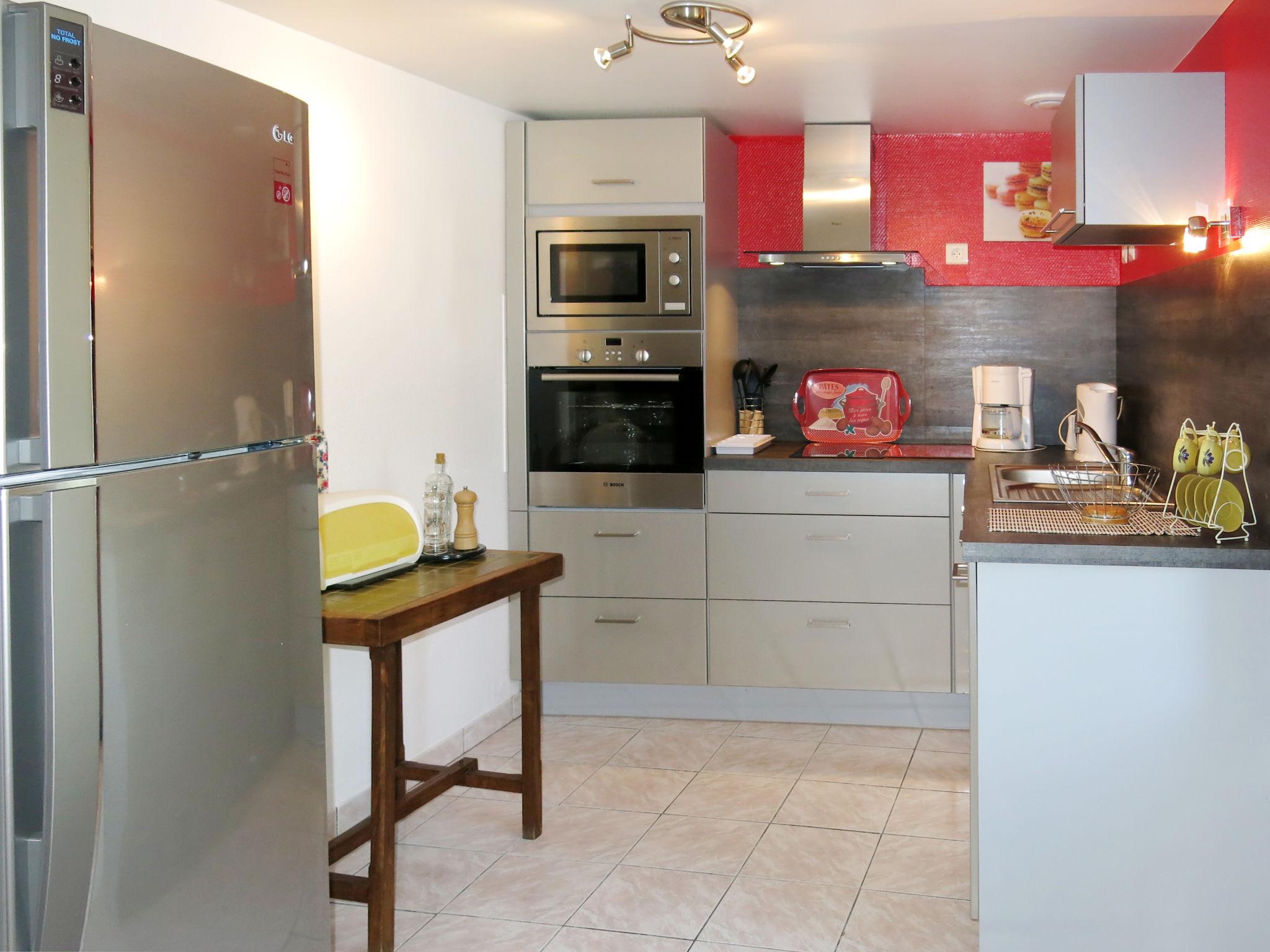 Photo 4 - 2 bedroom House in Gavray-sur-Sienne with garden and terrace