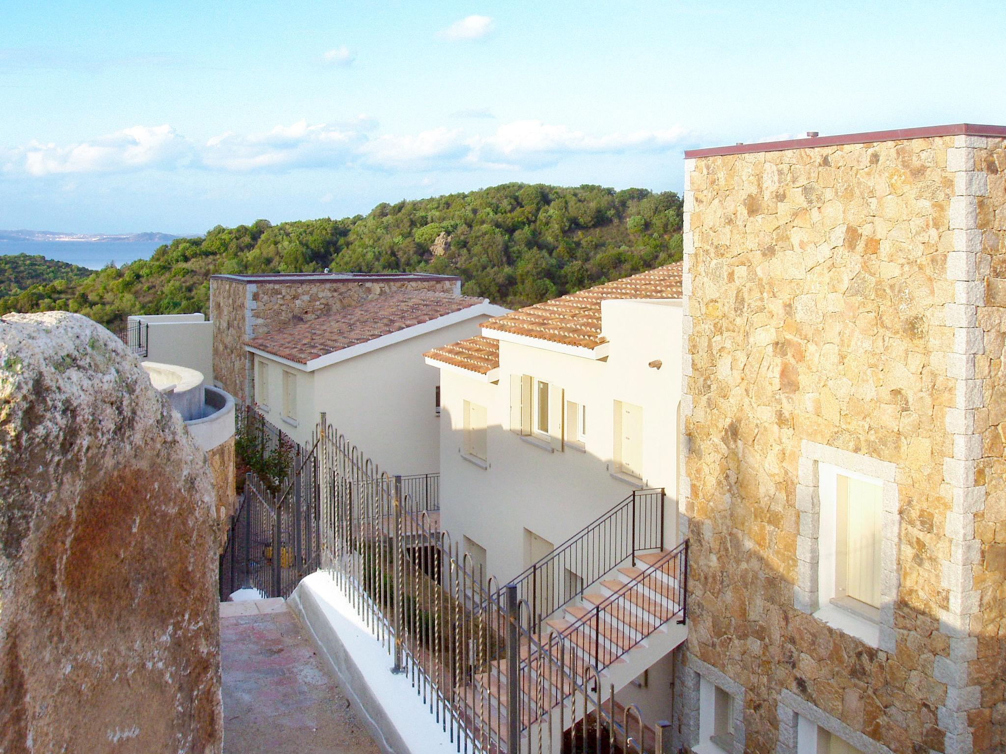 Foto 17 - Apartment mit 2 Schlafzimmern in Arzachena mit schwimmbad und blick aufs meer