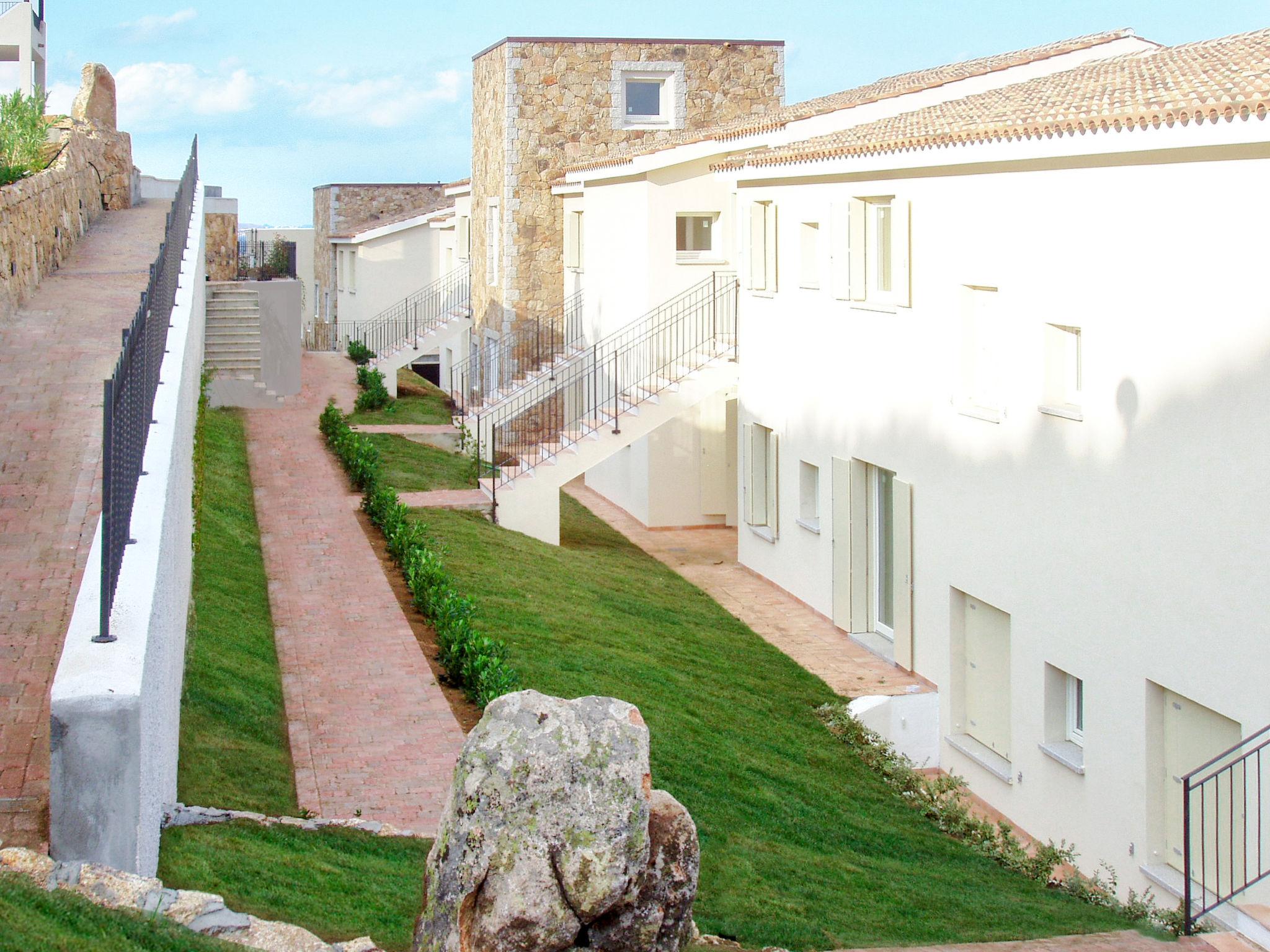 Photo 14 - Appartement de 2 chambres à Arzachena avec piscine et vues à la mer