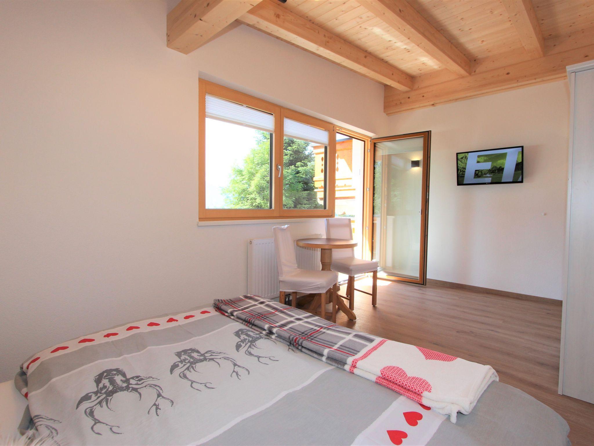 Foto 20 - Appartamento con 3 camere da letto a Zellberg con giardino e vista sulle montagne