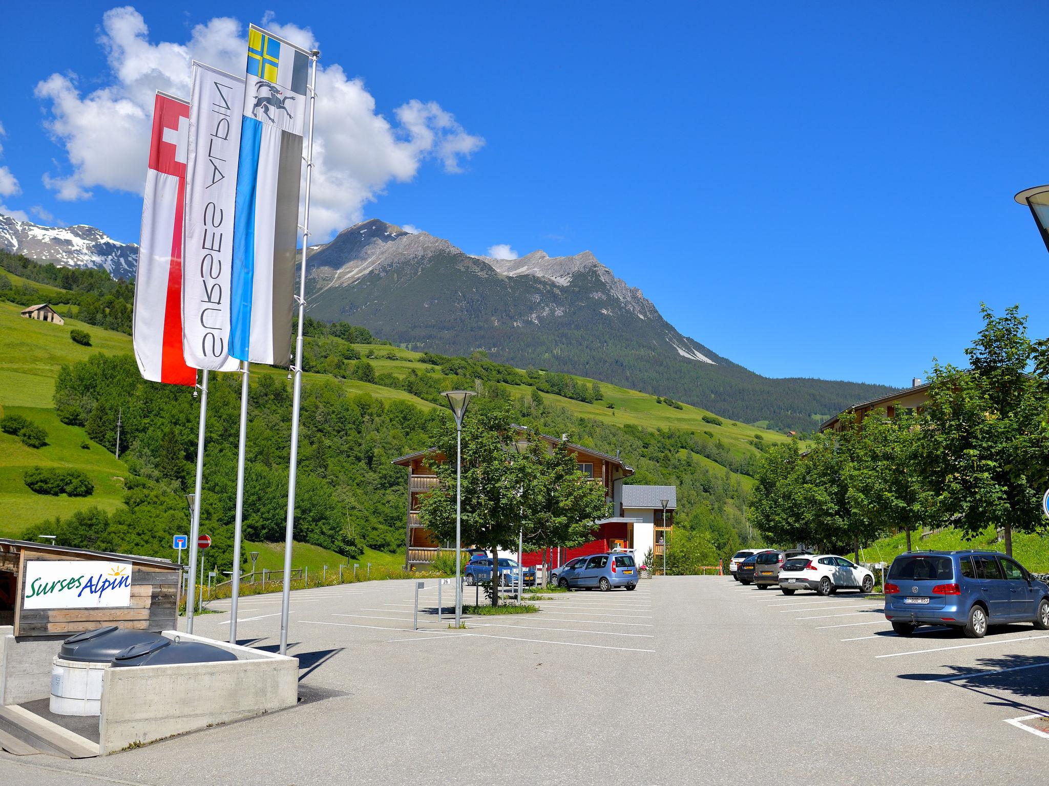 Photo 18 - 2 bedroom Apartment in Surses with terrace and mountain view