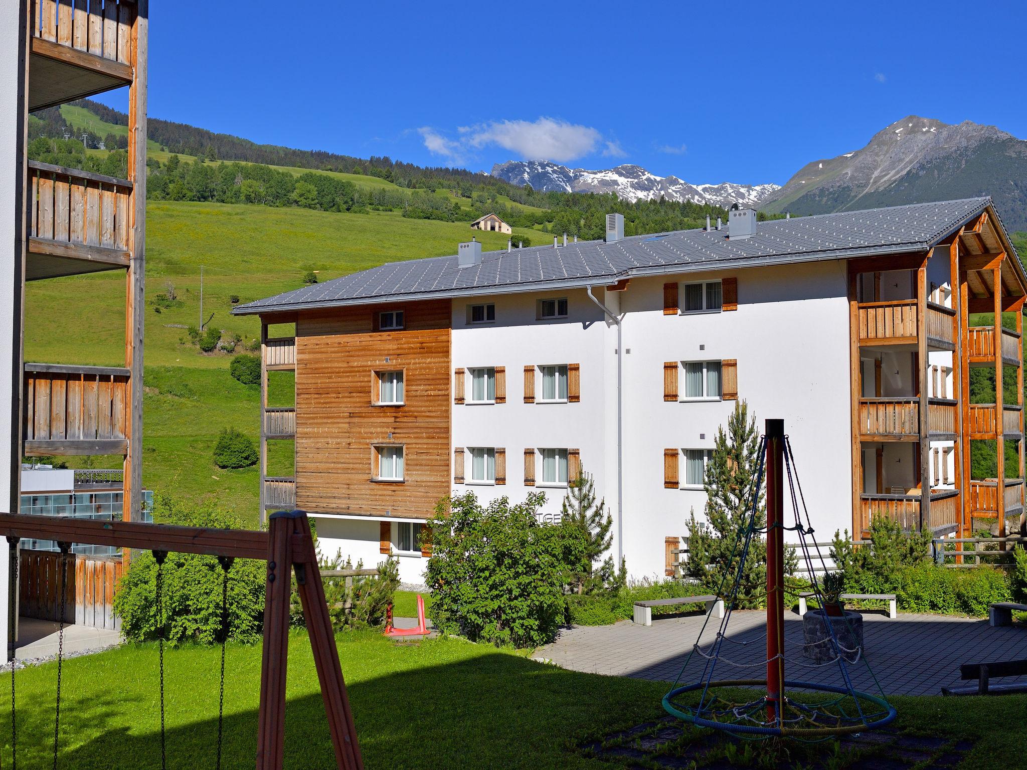 Photo 22 - Appartement de 2 chambres à Surses avec terrasse et vues sur la montagne