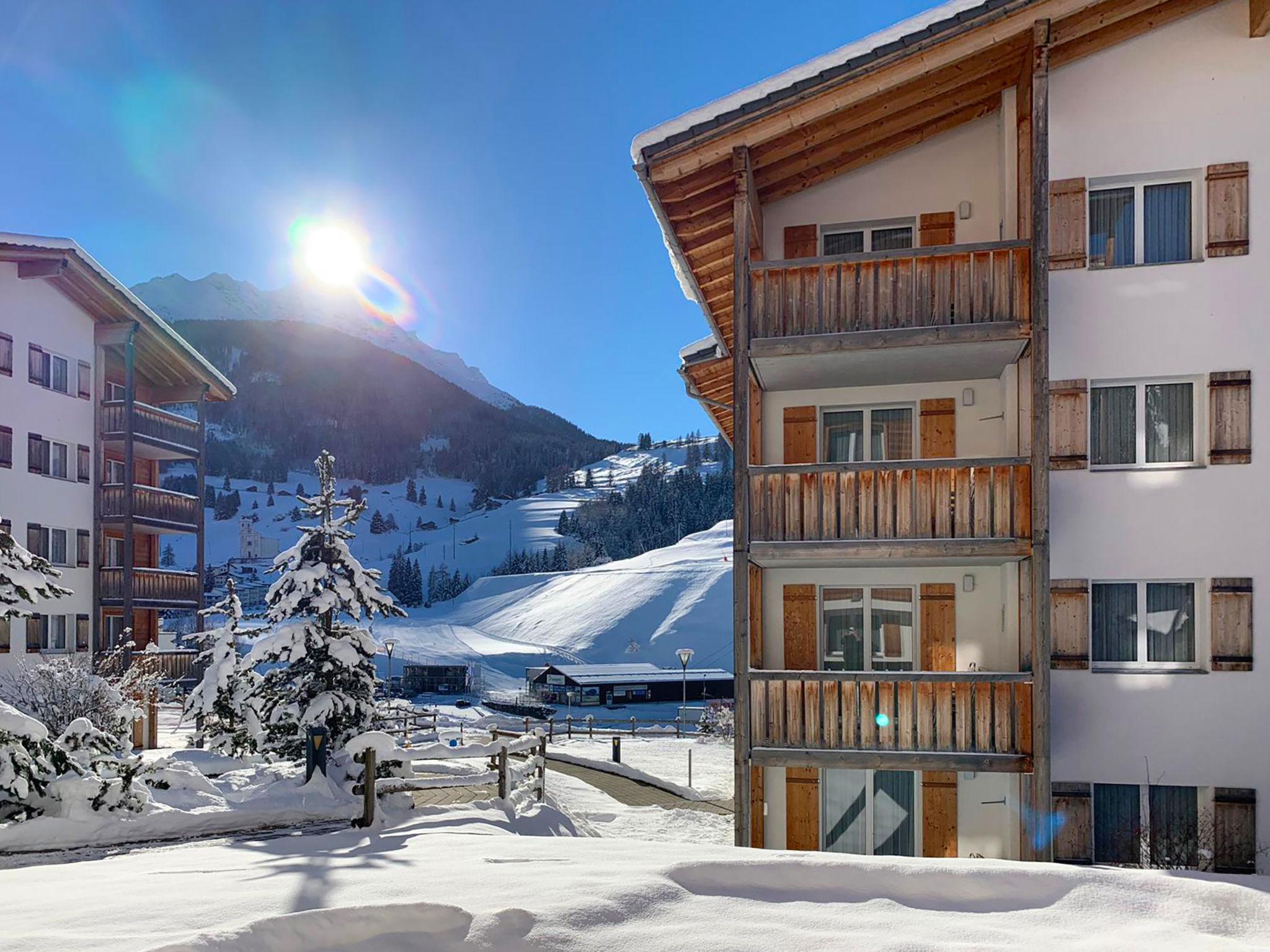 Photo 32 - Appartement de 2 chambres à Surses avec terrasse et vues sur la montagne