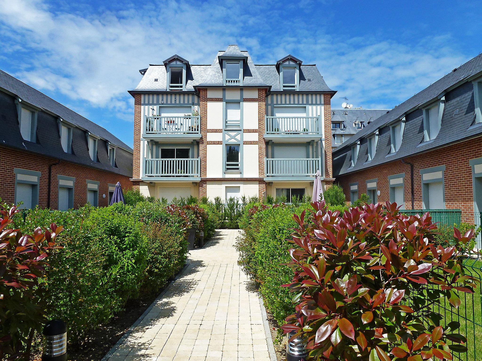 Photo 1 - Maison de 3 chambres à Deauville avec jardin