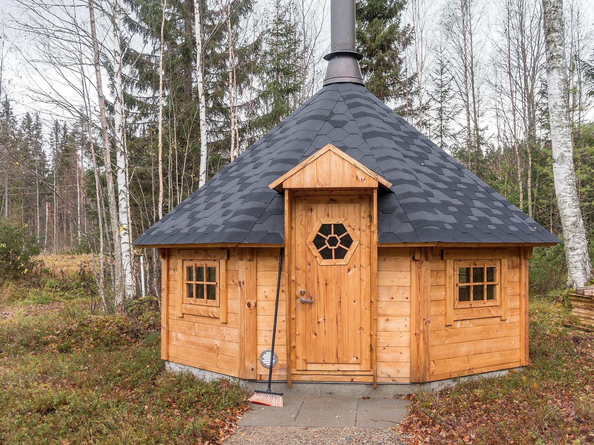 Photo 38 - Maison de 6 chambres à Sotkamo avec sauna