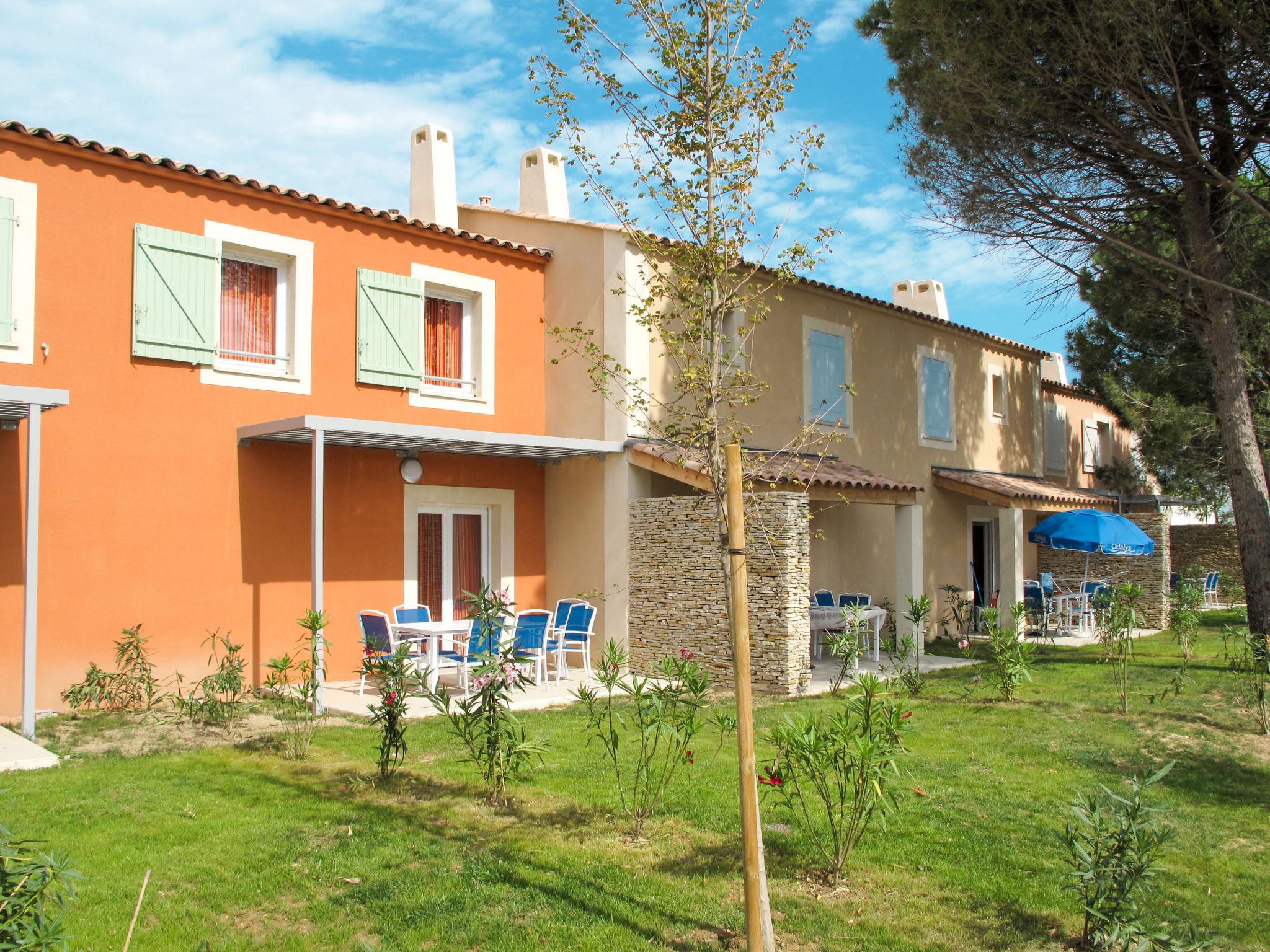 Photo 12 - Maison de 2 chambres à Aigues-Mortes avec piscine et vues à la mer