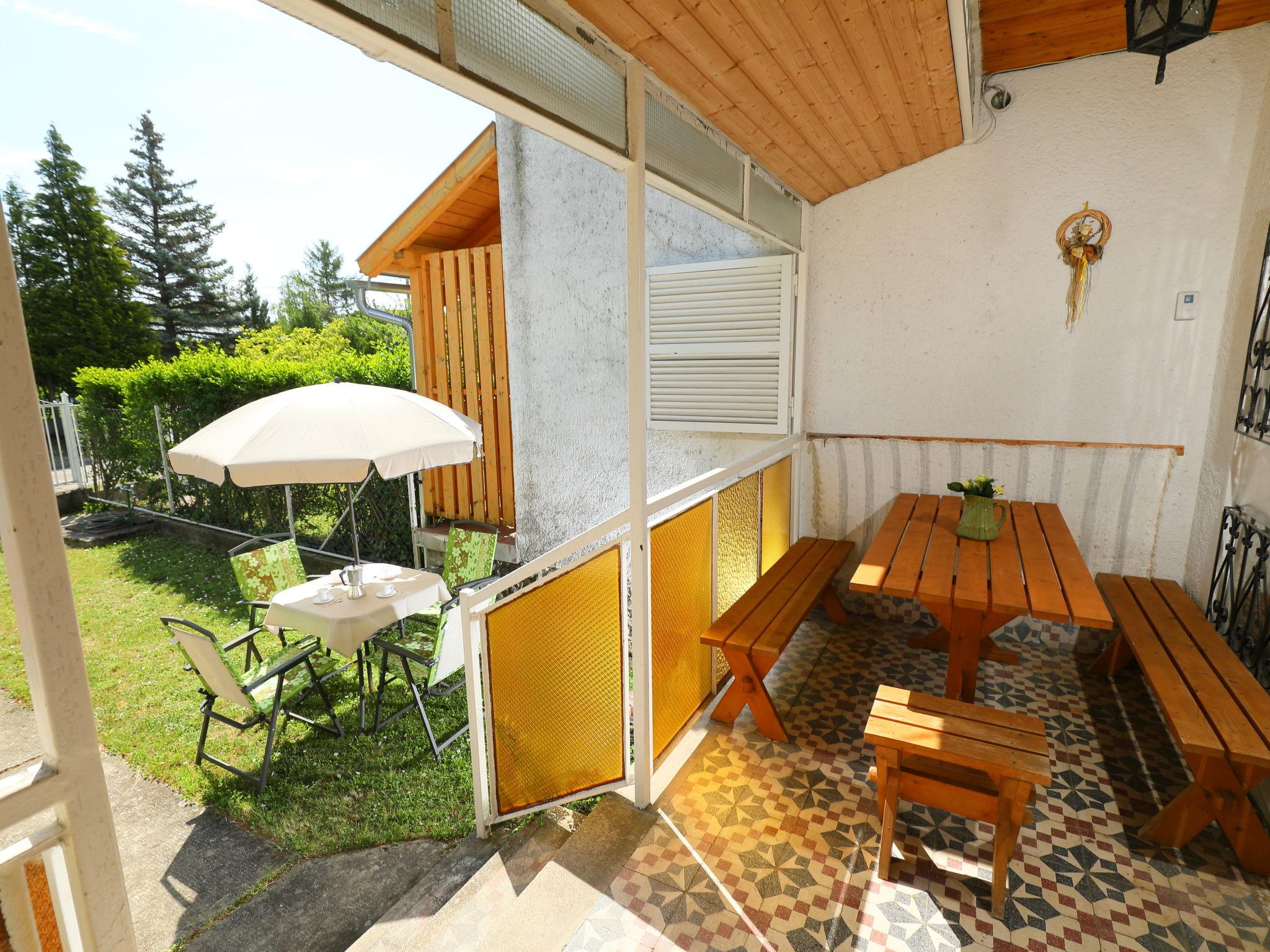 Photo 2 - 2 bedroom House in Balatonakali with garden and mountain view