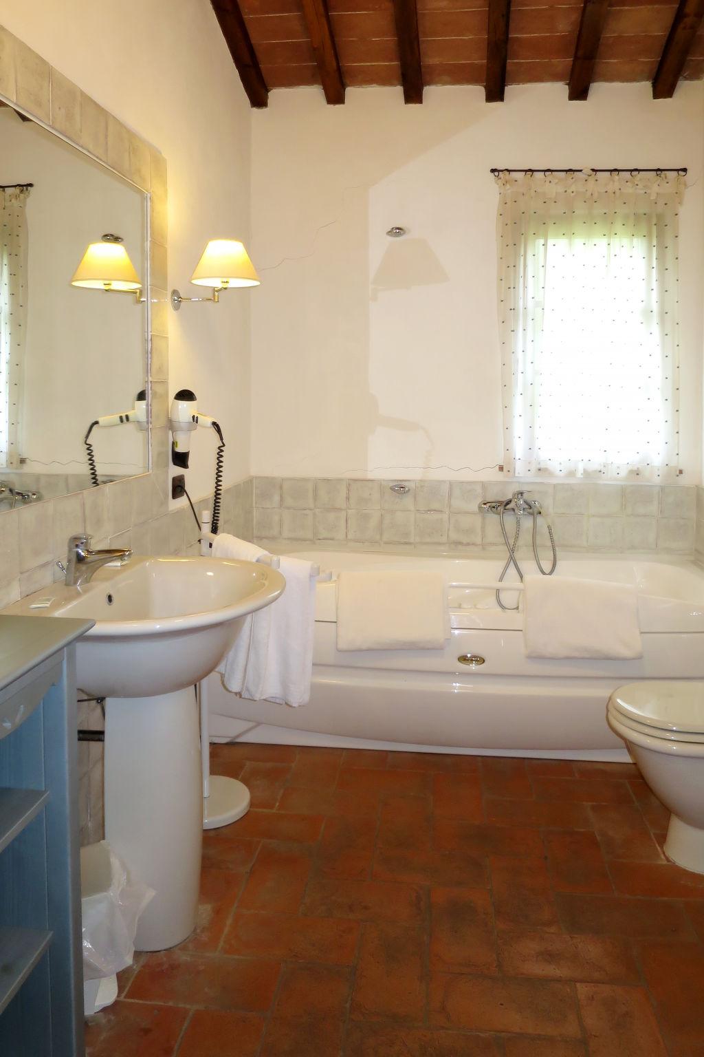 Photo 17 - 1 bedroom House in Monteverdi Marittimo with swimming pool and garden