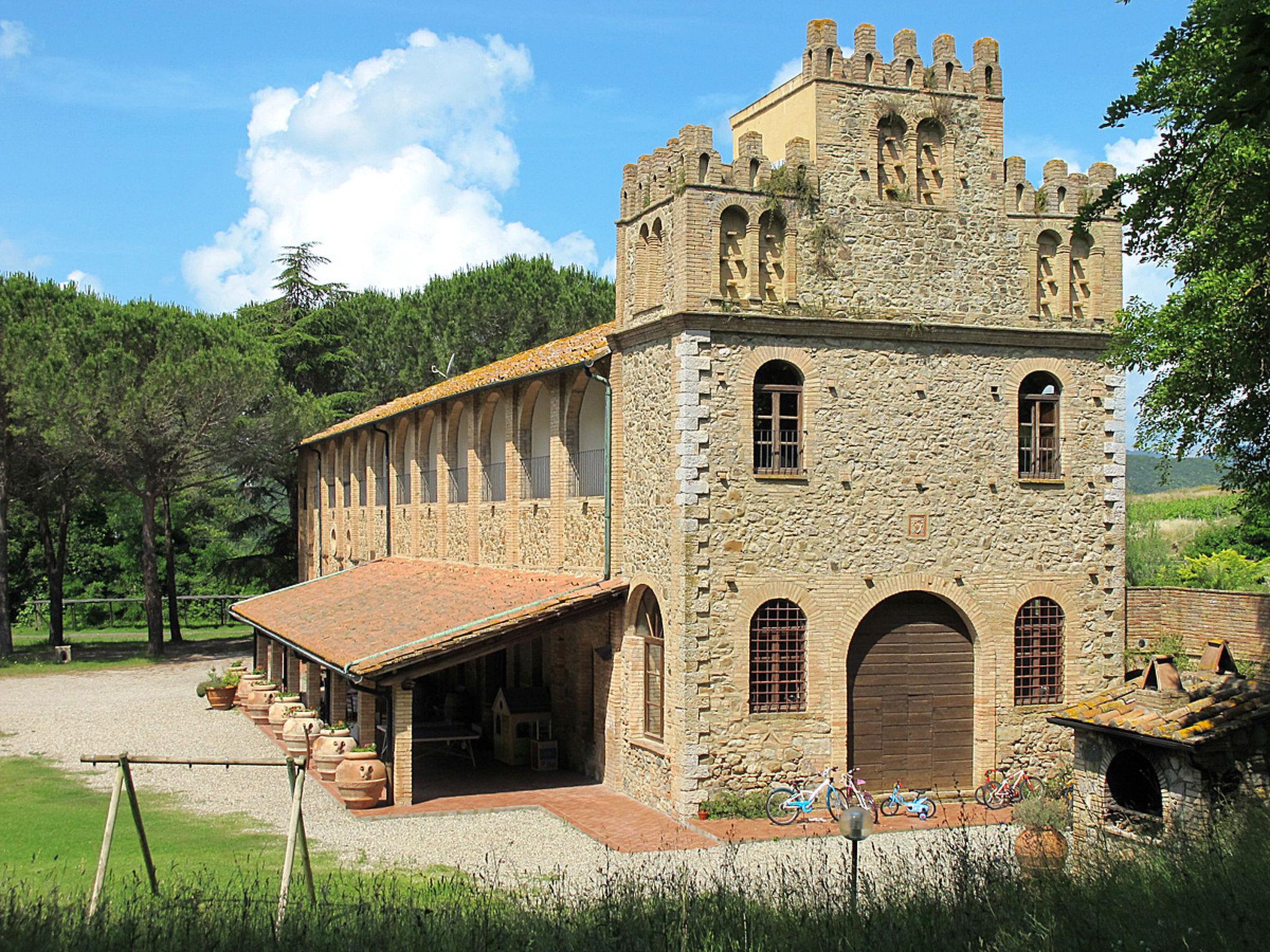 Photo 26 - Maison de 2 chambres à Monteverdi Marittimo avec piscine et jardin