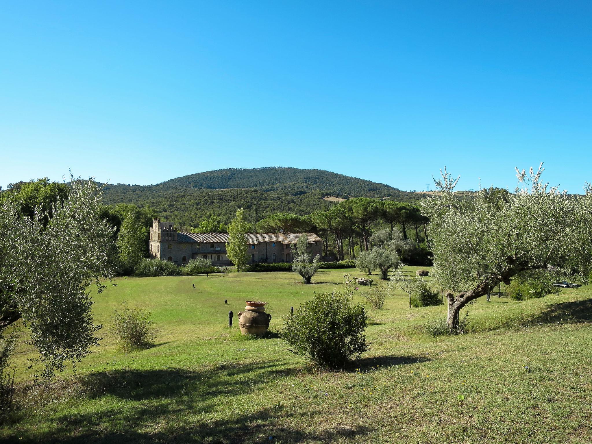 Foto 31 - Casa con 2 camere da letto a Monteverdi Marittimo con piscina e giardino