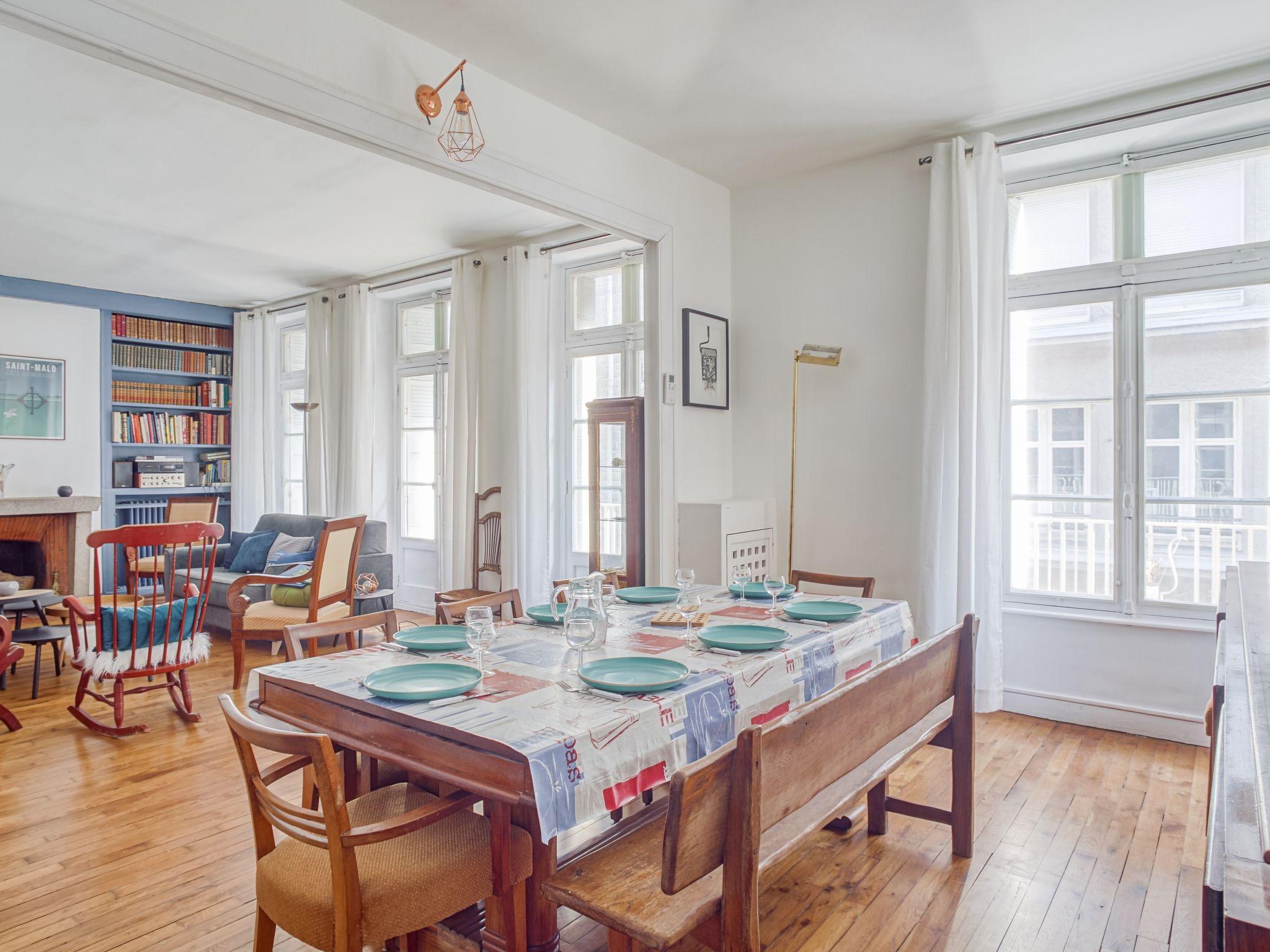 Foto 6 - Apartment mit 4 Schlafzimmern in Saint-Malo mit blick aufs meer