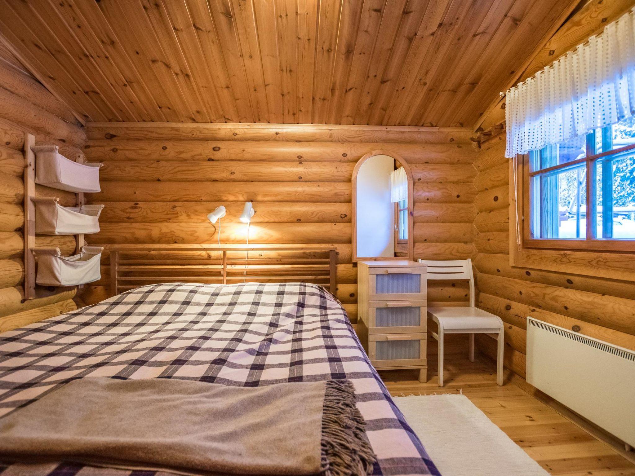 Foto 6 - Casa de 1 habitación en Puolanka con sauna y vistas a la montaña