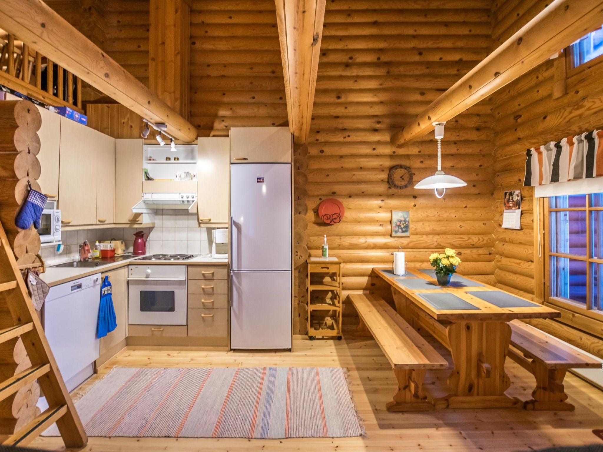 Foto 4 - Casa de 1 quarto em Puolanka com sauna e vista para a montanha