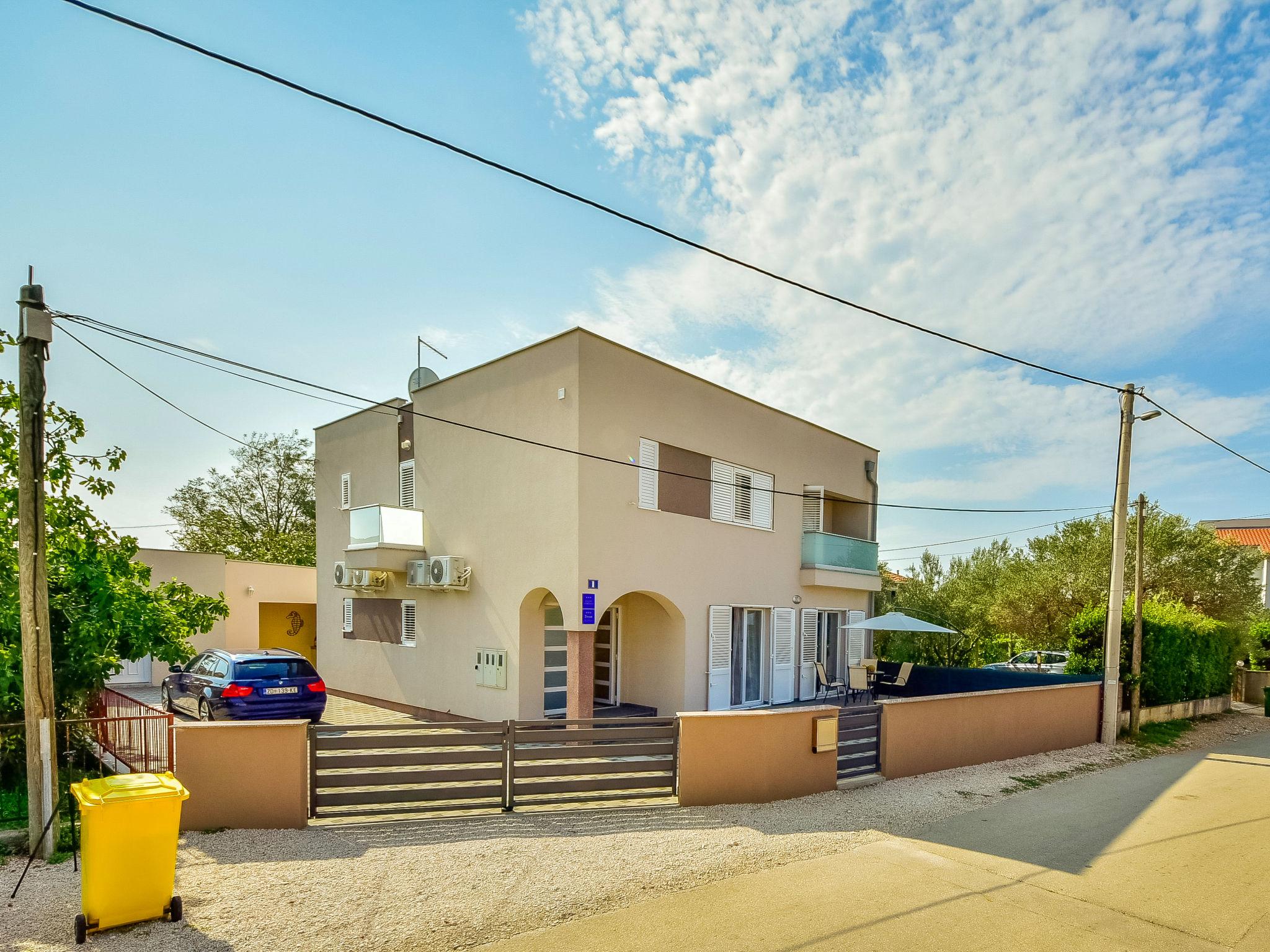 Photo 3 - Apartment in Privlaka with terrace and sea view