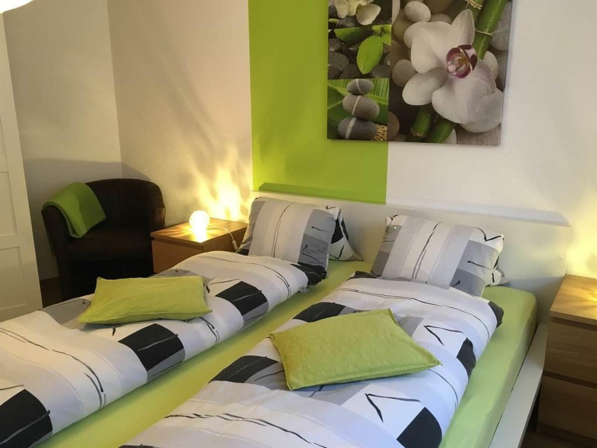 Foto 12 - Appartamento con 2 camere da letto a Saas-Grund con giardino
