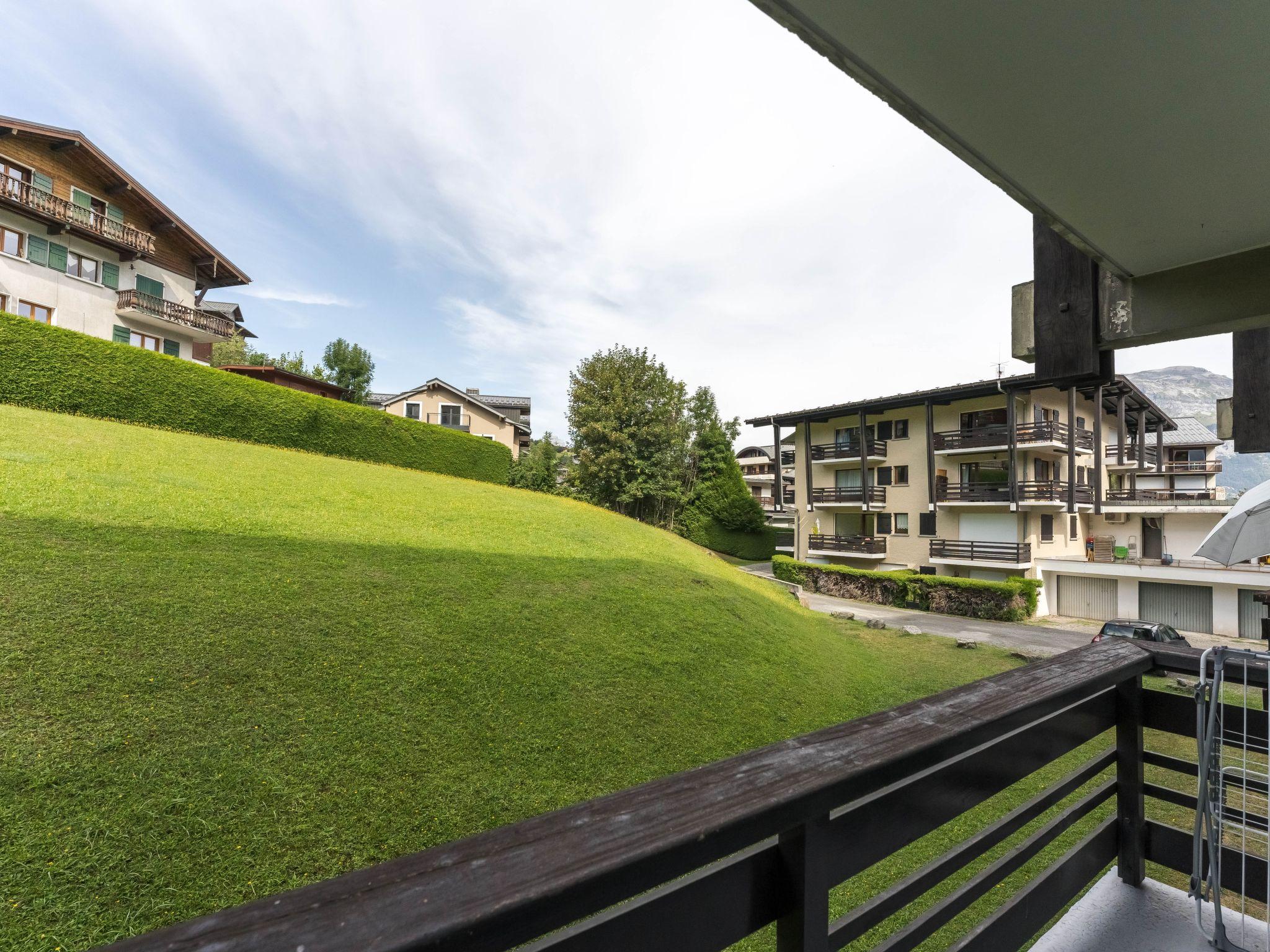 Foto 2 - Apartamento de 2 habitaciones en Saint-Gervais-les-Bains con vistas a la montaña