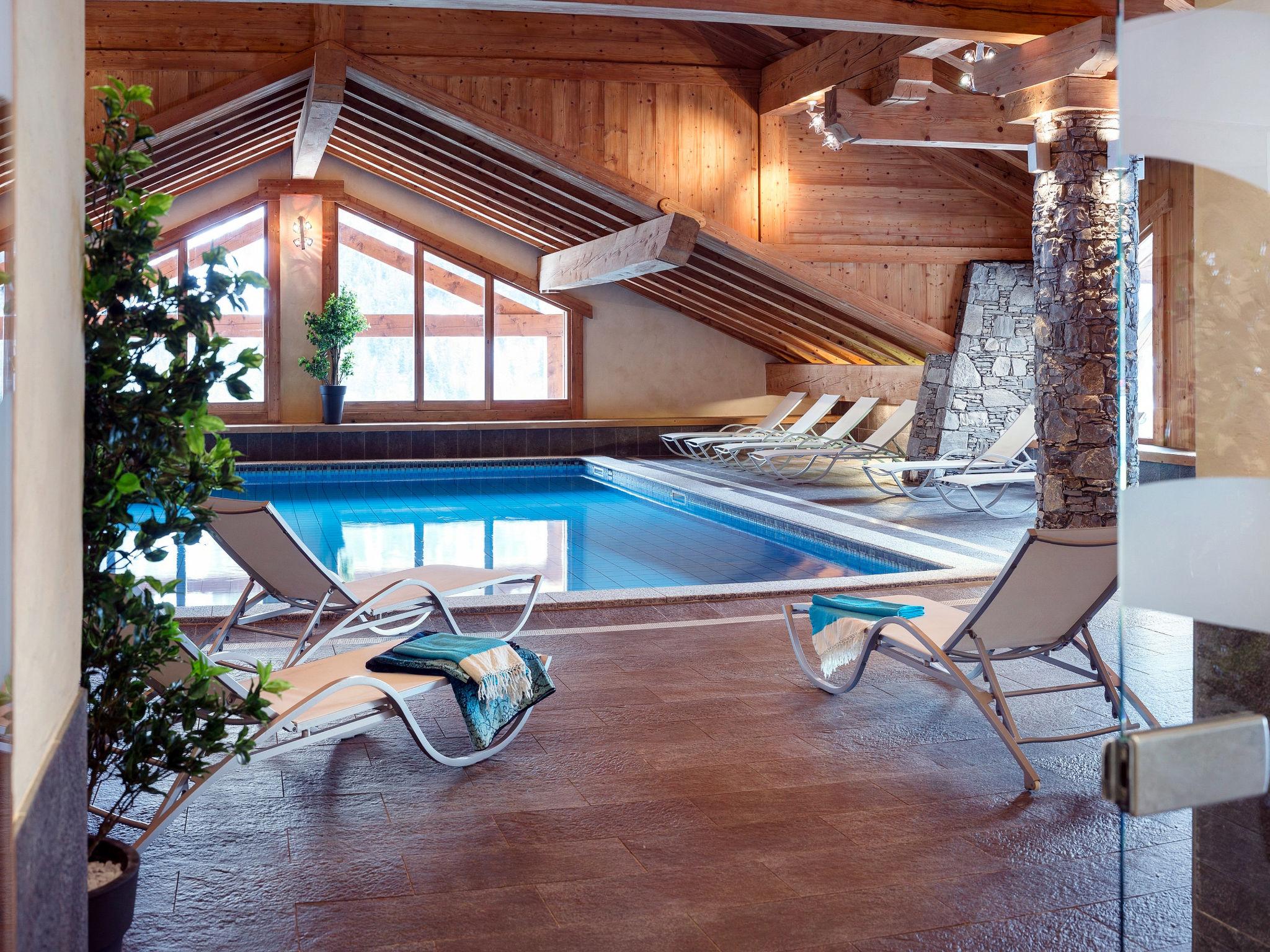 Photo 1 - Appartement de 2 chambres à Champagny-en-Vanoise avec piscine et sauna