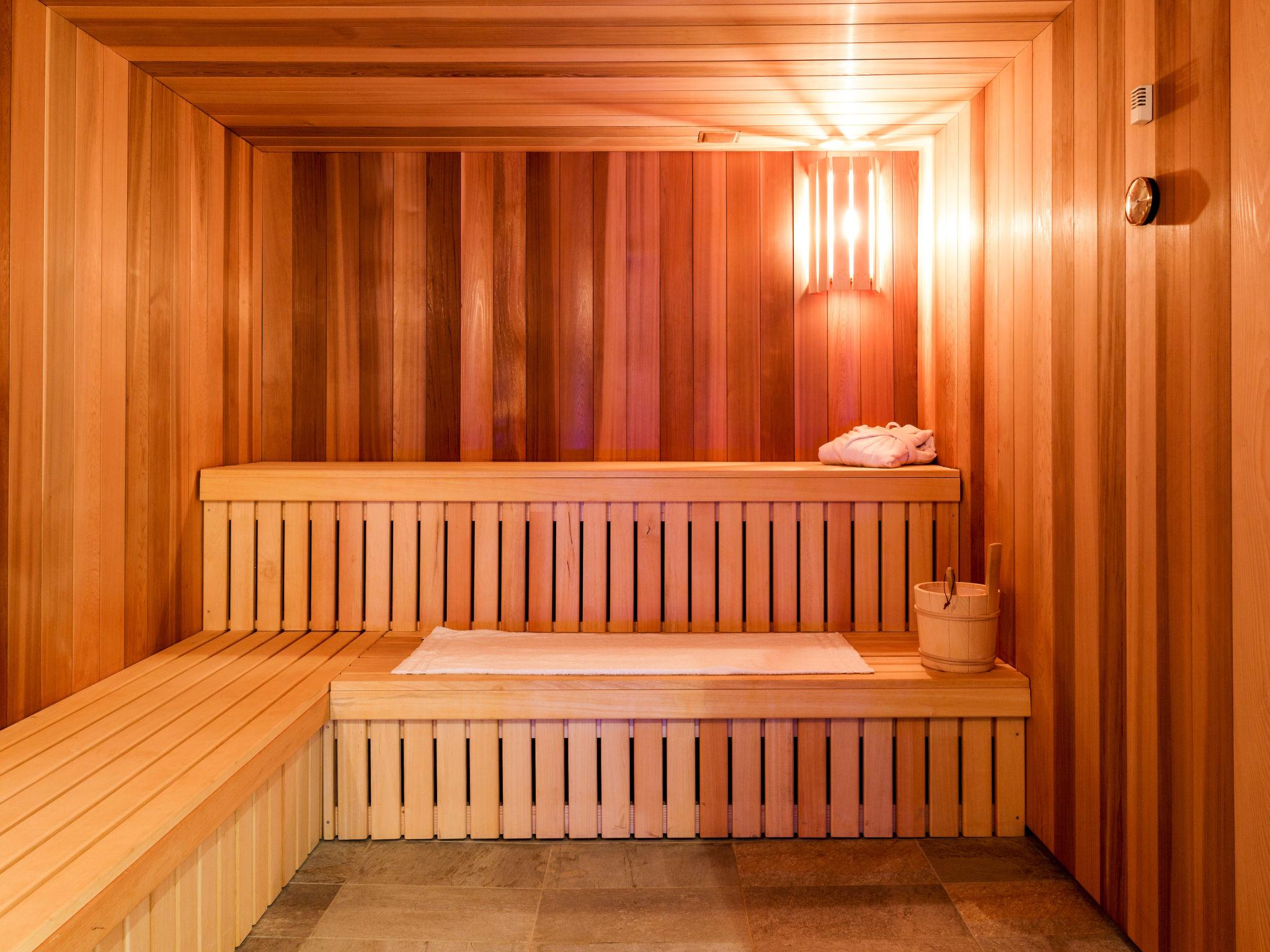 Foto 5 - Appartamento con 1 camera da letto a Les Avanchers-Valmorel con piscina e sauna