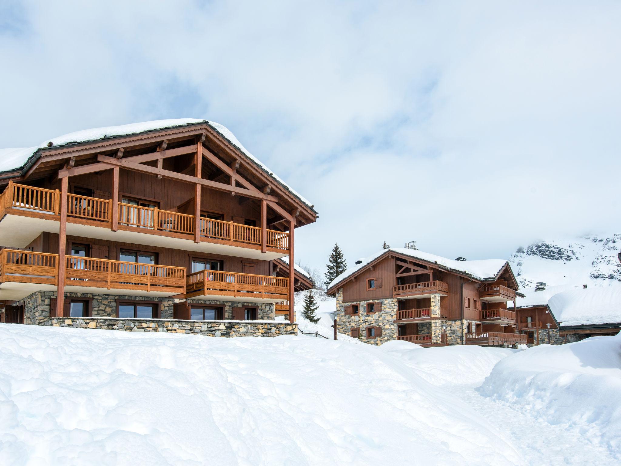 Photo 18 - Appartement de 3 chambres à Montvalezan avec piscine et vues sur la montagne