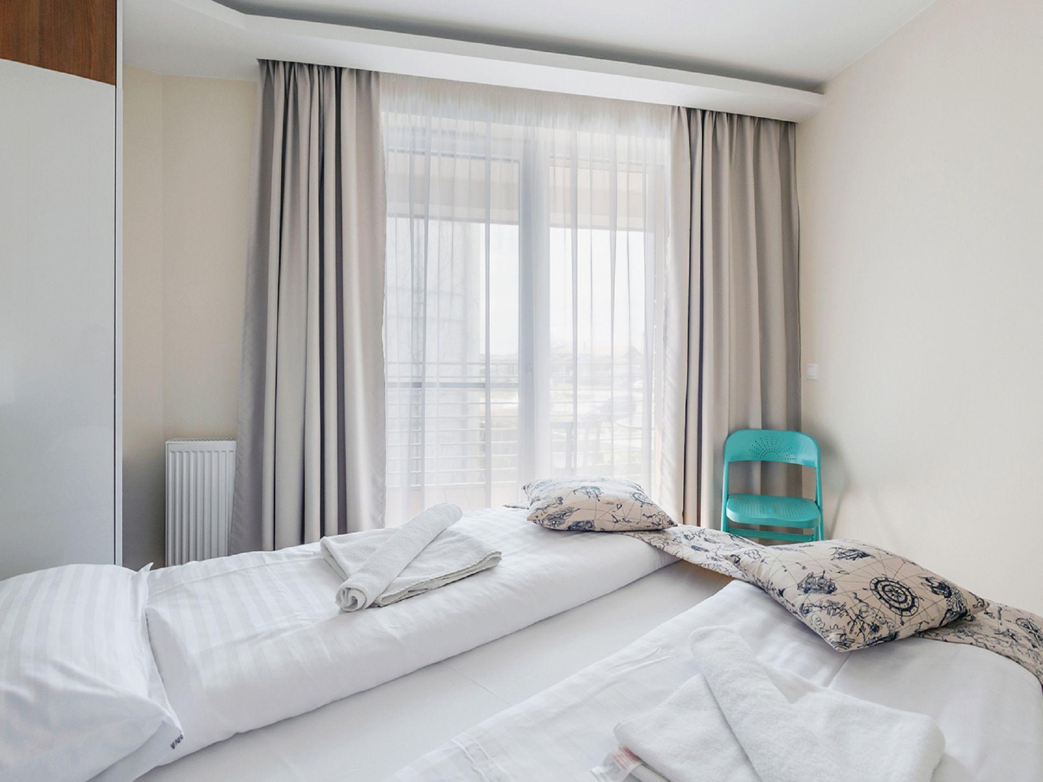 Foto 18 - Appartamento con 1 camera da letto a Sztutowo con vista mare