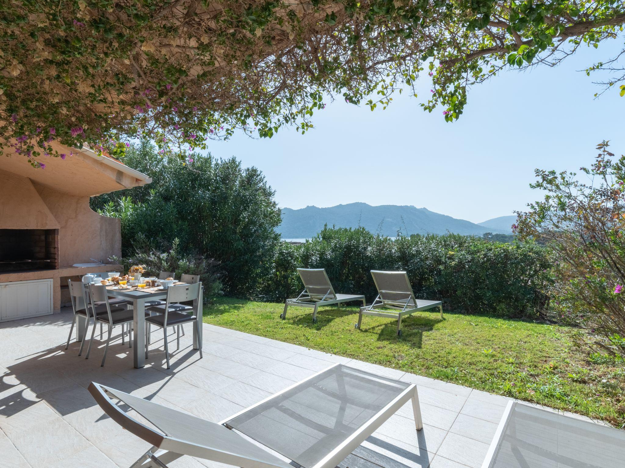 Foto 4 - Casa de 2 habitaciones en Porto-Vecchio con piscina y vistas al mar