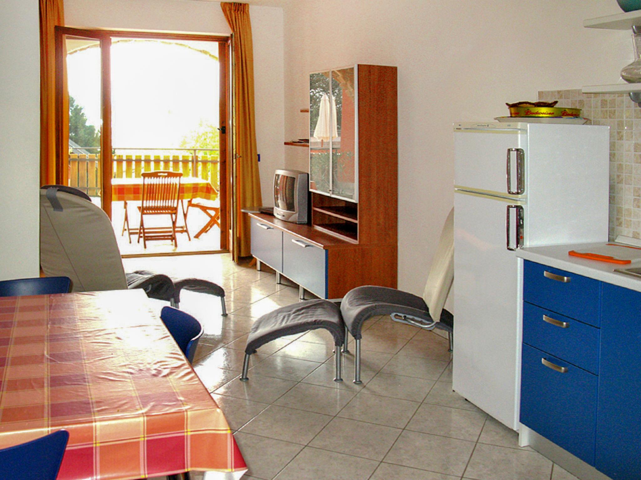 Photo 8 - Appartement en Luino avec piscine et vues sur la montagne